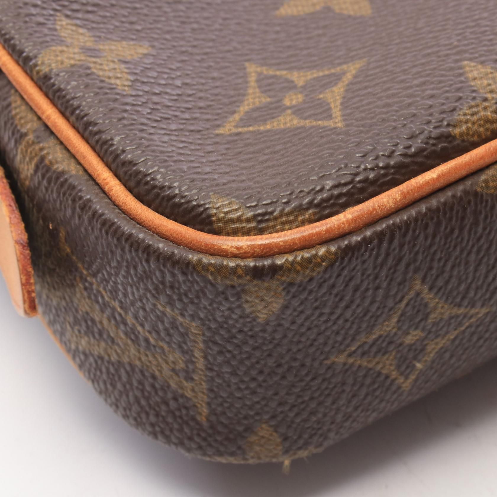 Pochette Marly Bandouliere, Monogram — view 9