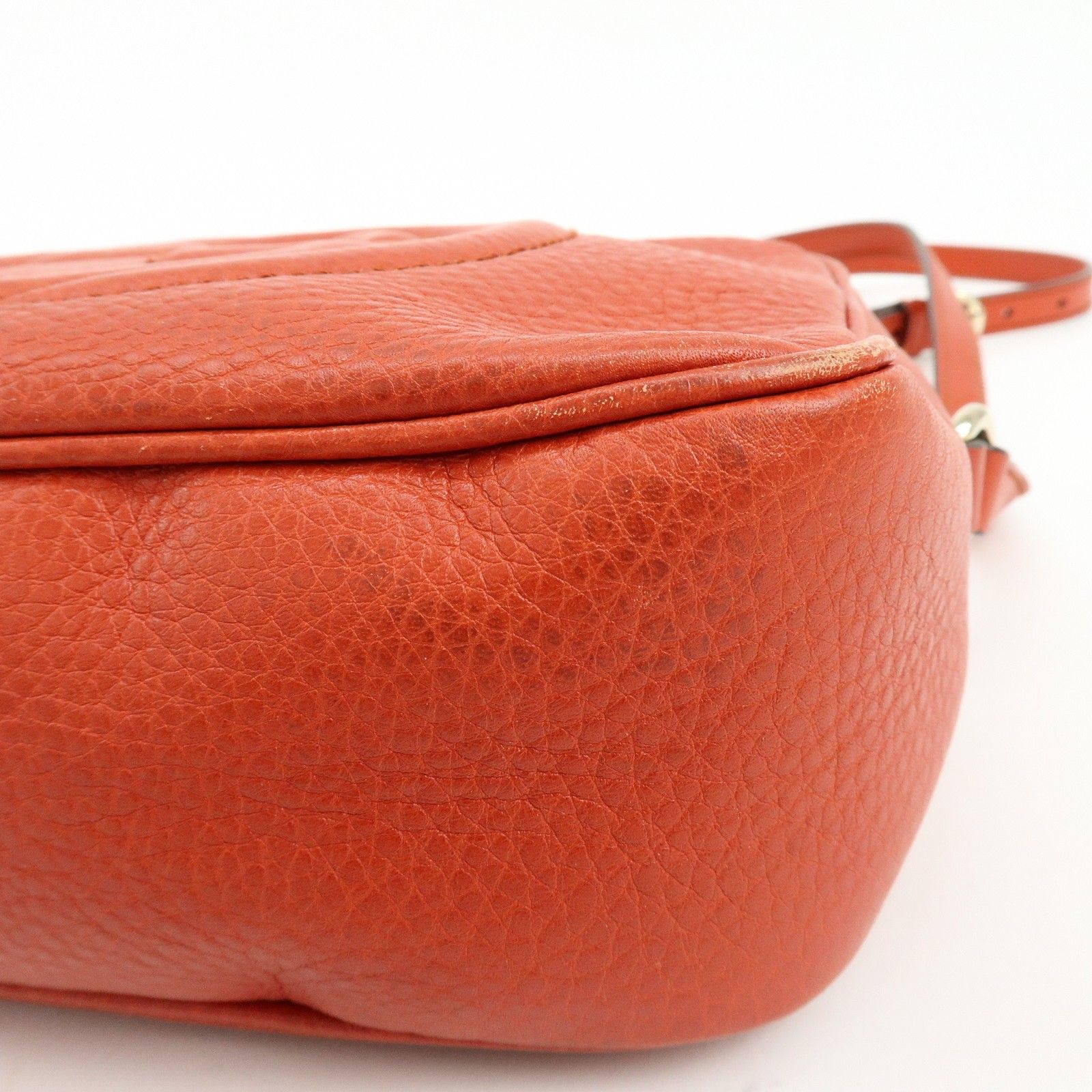 SOHO Interlocking G Leather Chain Shoulder Bag Orange 308364 — view 6