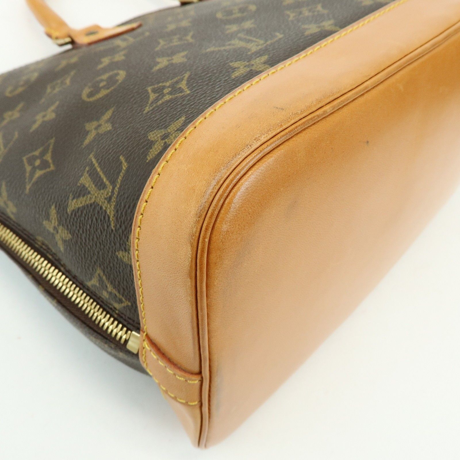 Alma PM, Monogram — view 15