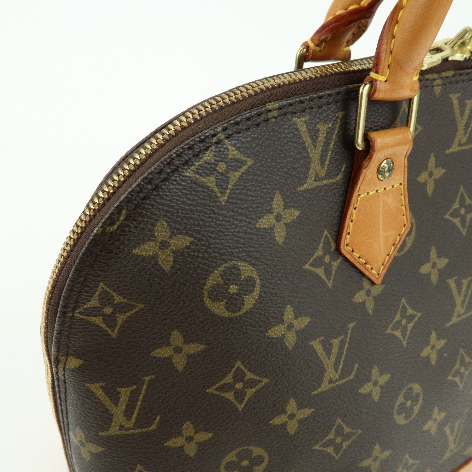 Alma PM, Monogram — view 16