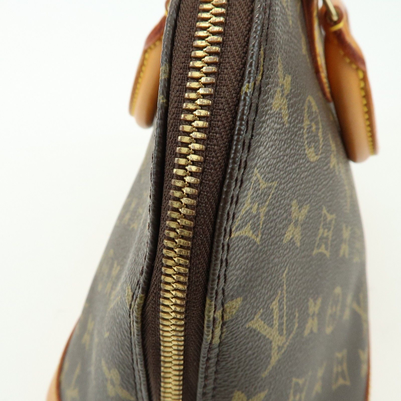 Alma PM, Monogram — view 17