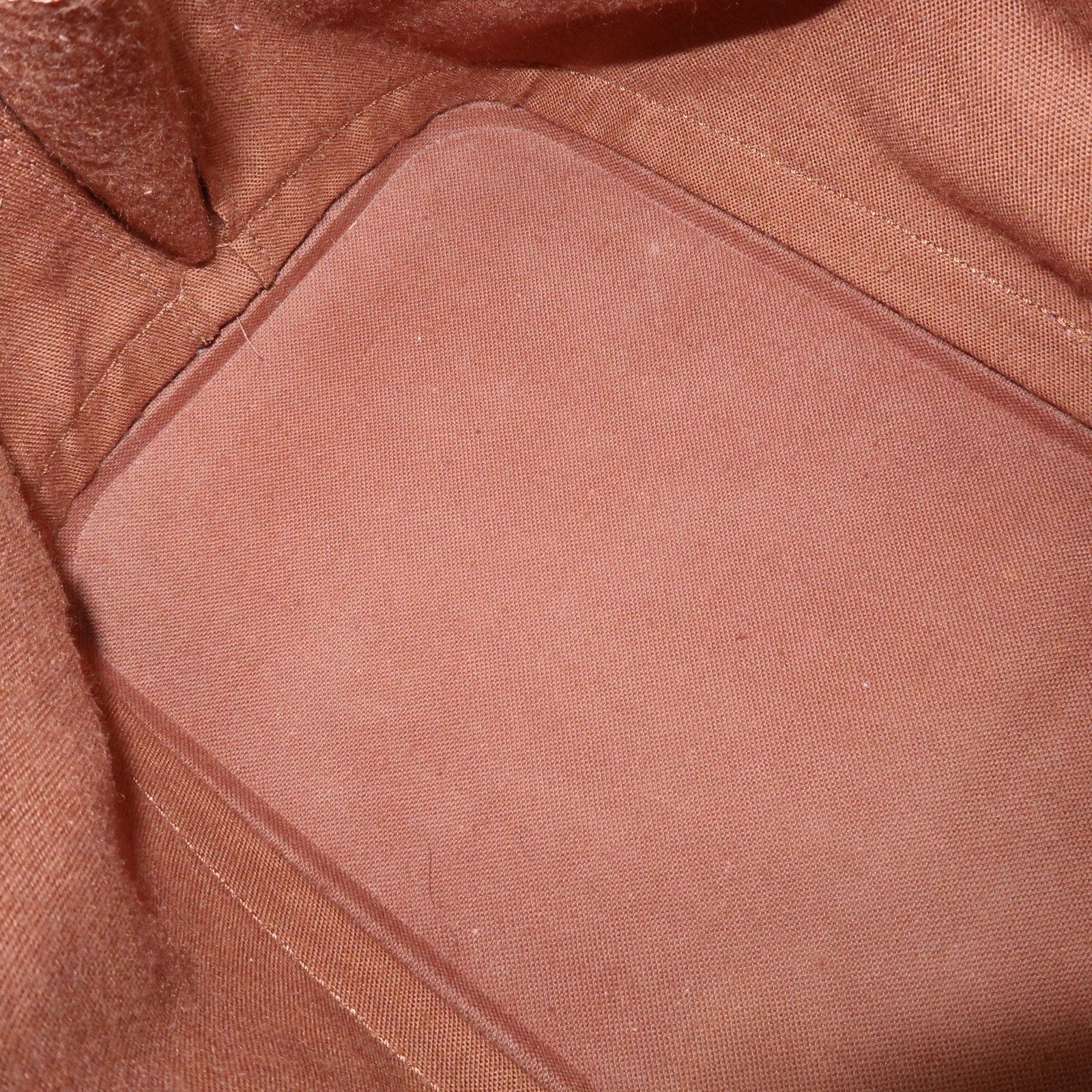 Alma PM, Monogram — view 20