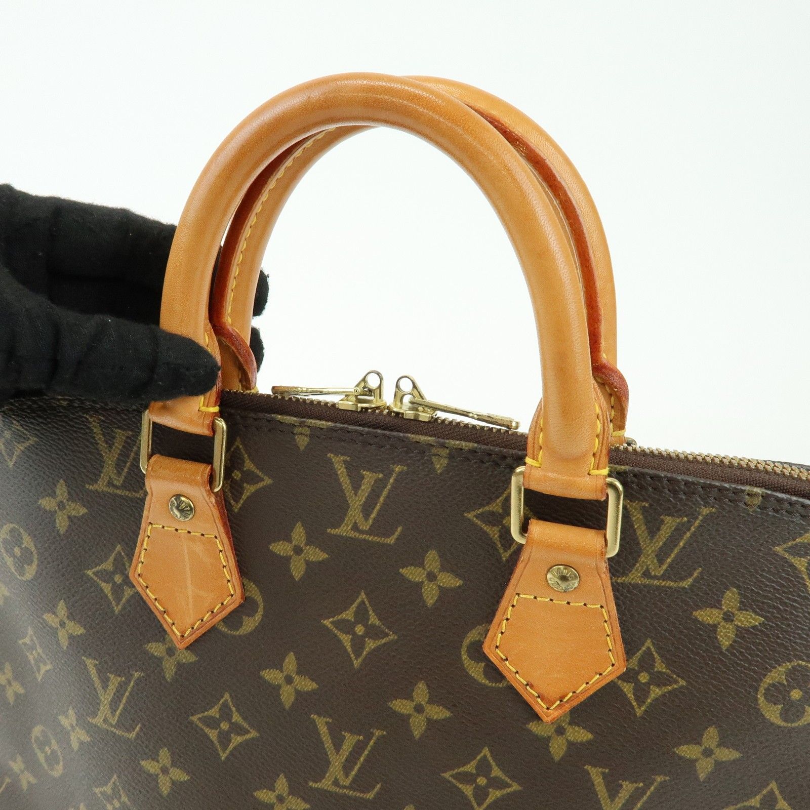 Alma PM, Monogram — view 8