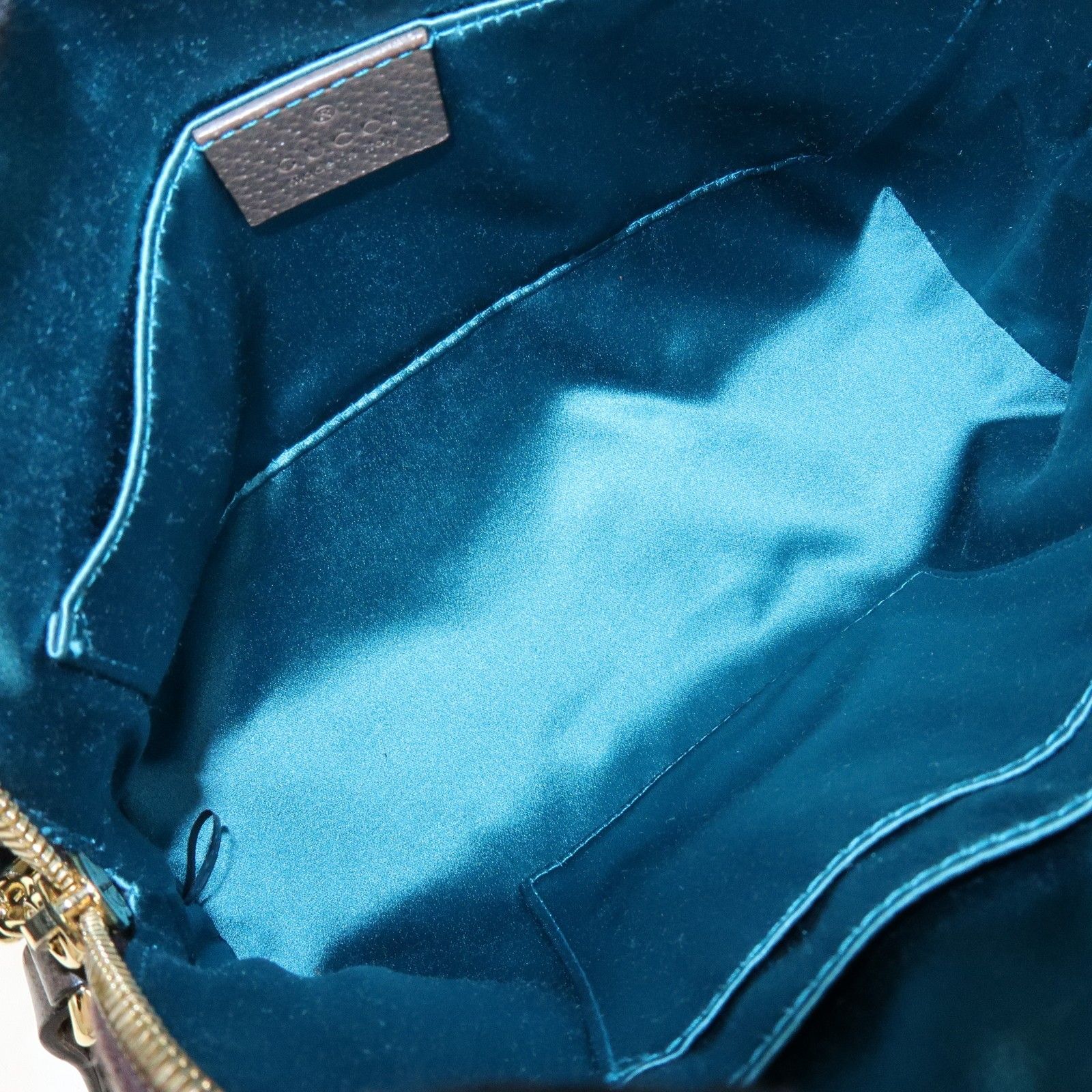 GG Supreme Small Ophidia Dome Shoulder Bag — view 18