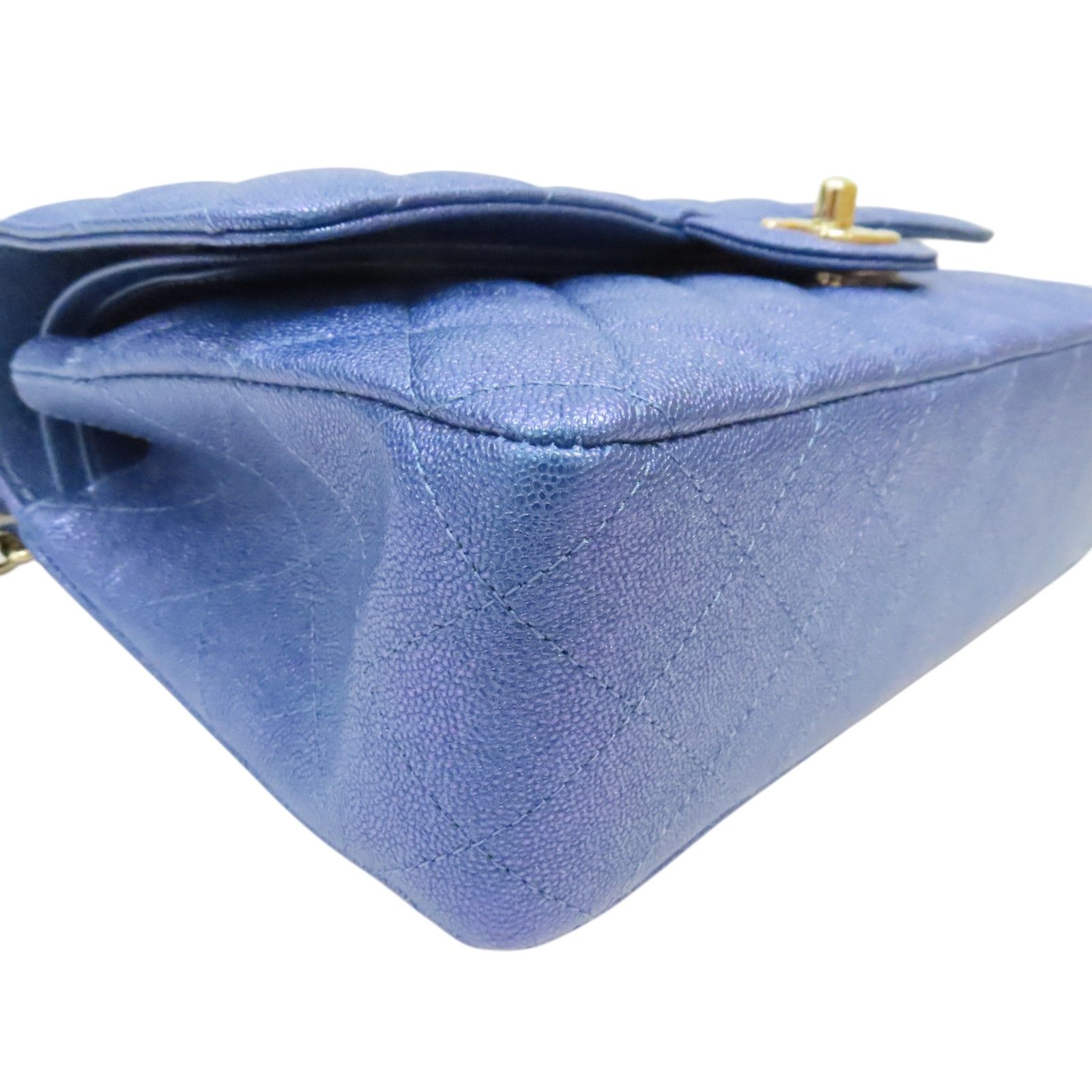 Classic Flap Shoulder Handbag Blue Iridescent Grained Calfskin — view 11