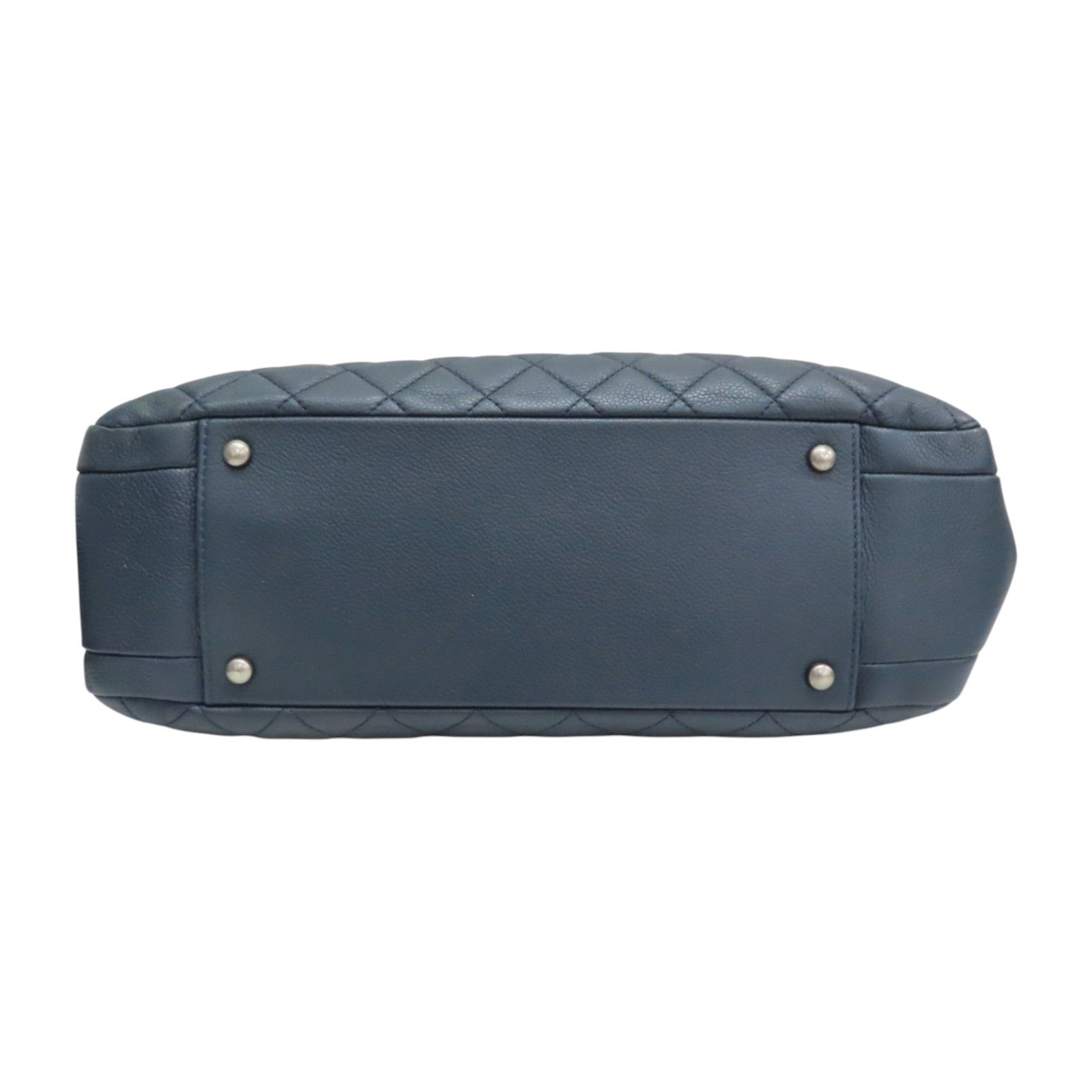 Caviar Quilted and Smooth Leather Shopping Tote — view 4