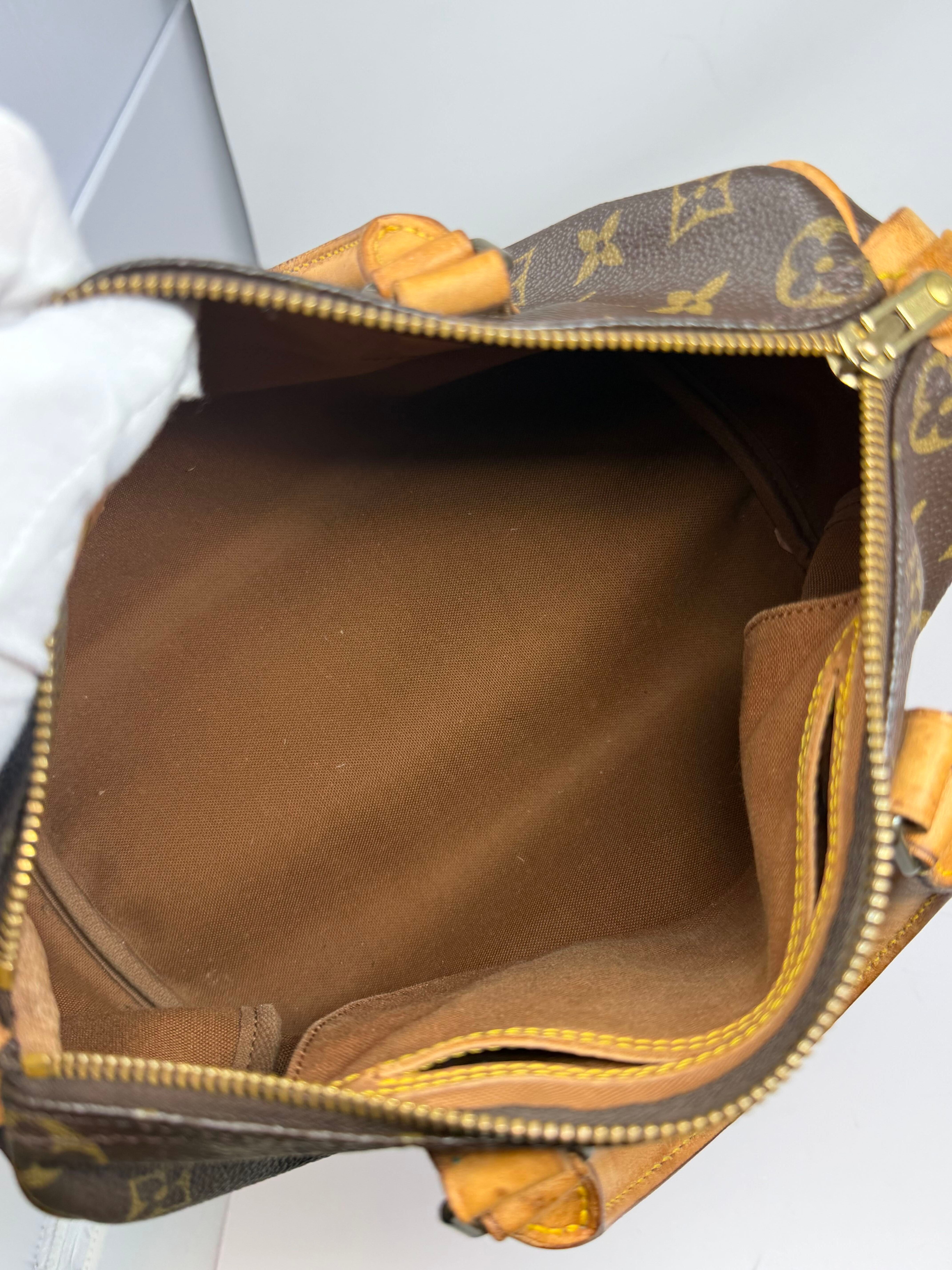 Speedy 25, Monogram — view 3