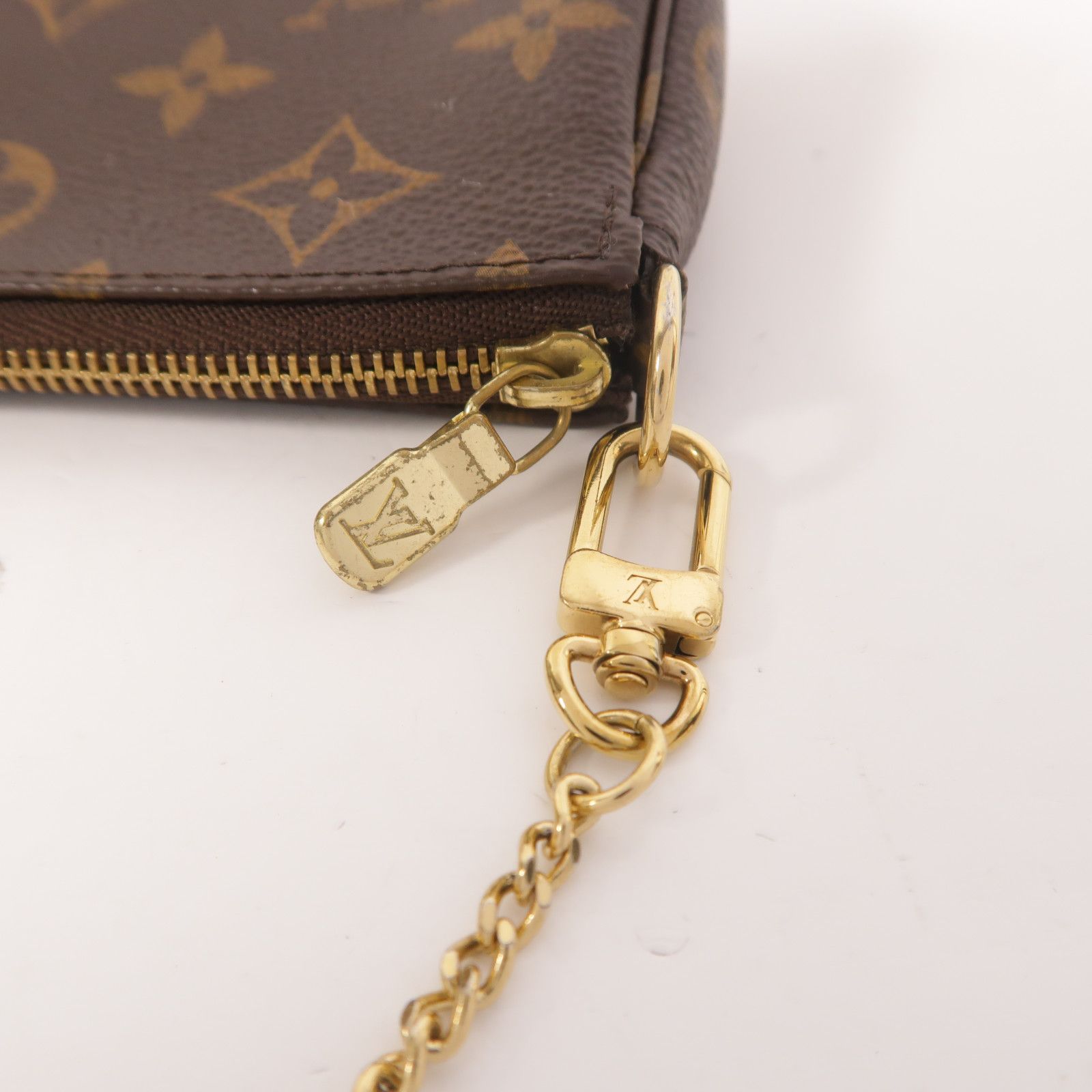 Mini Pochette Accessoires, Monogram — view 13