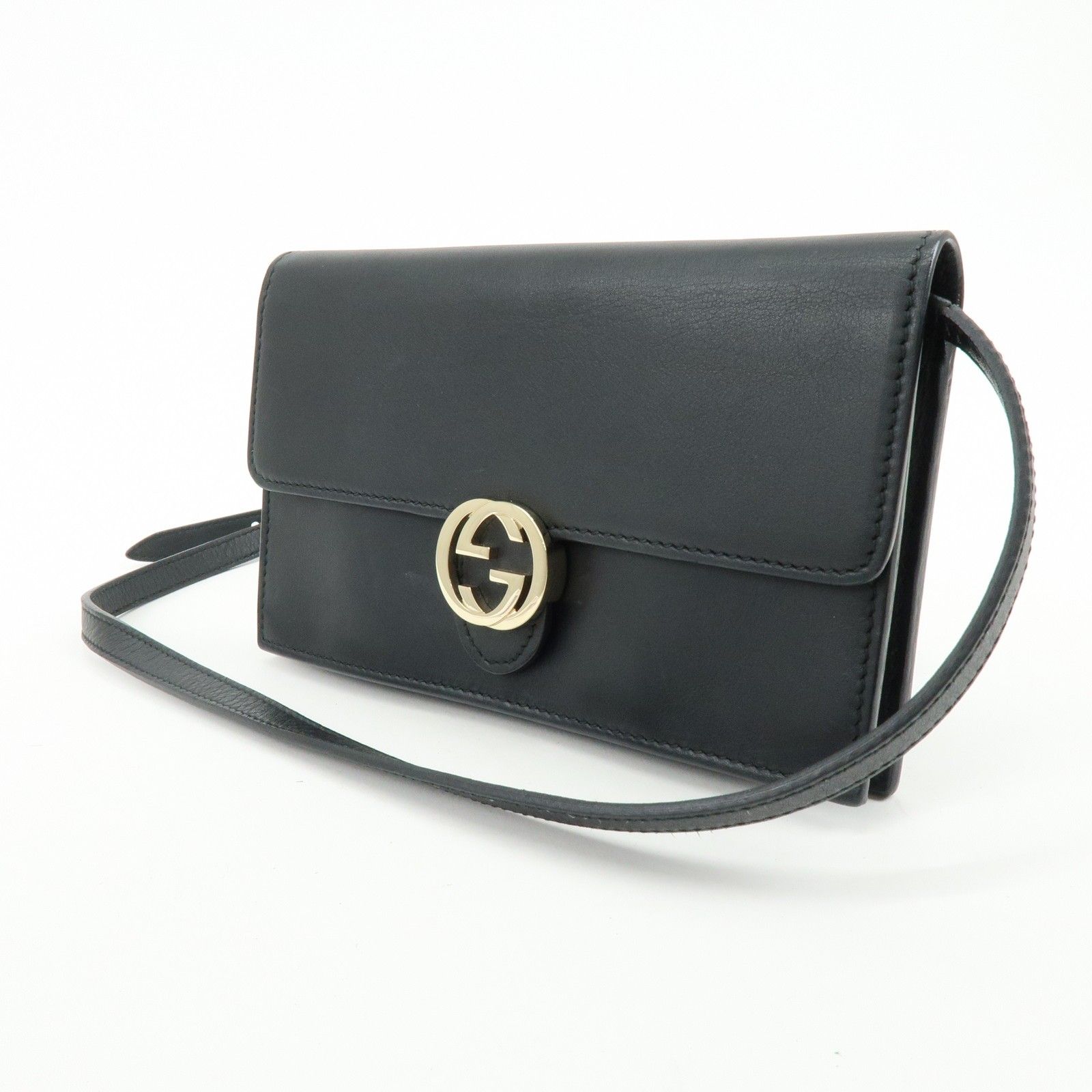 Interlocking G Leather Shoulder Bag Crossbody Bag Black 369664 — view 3