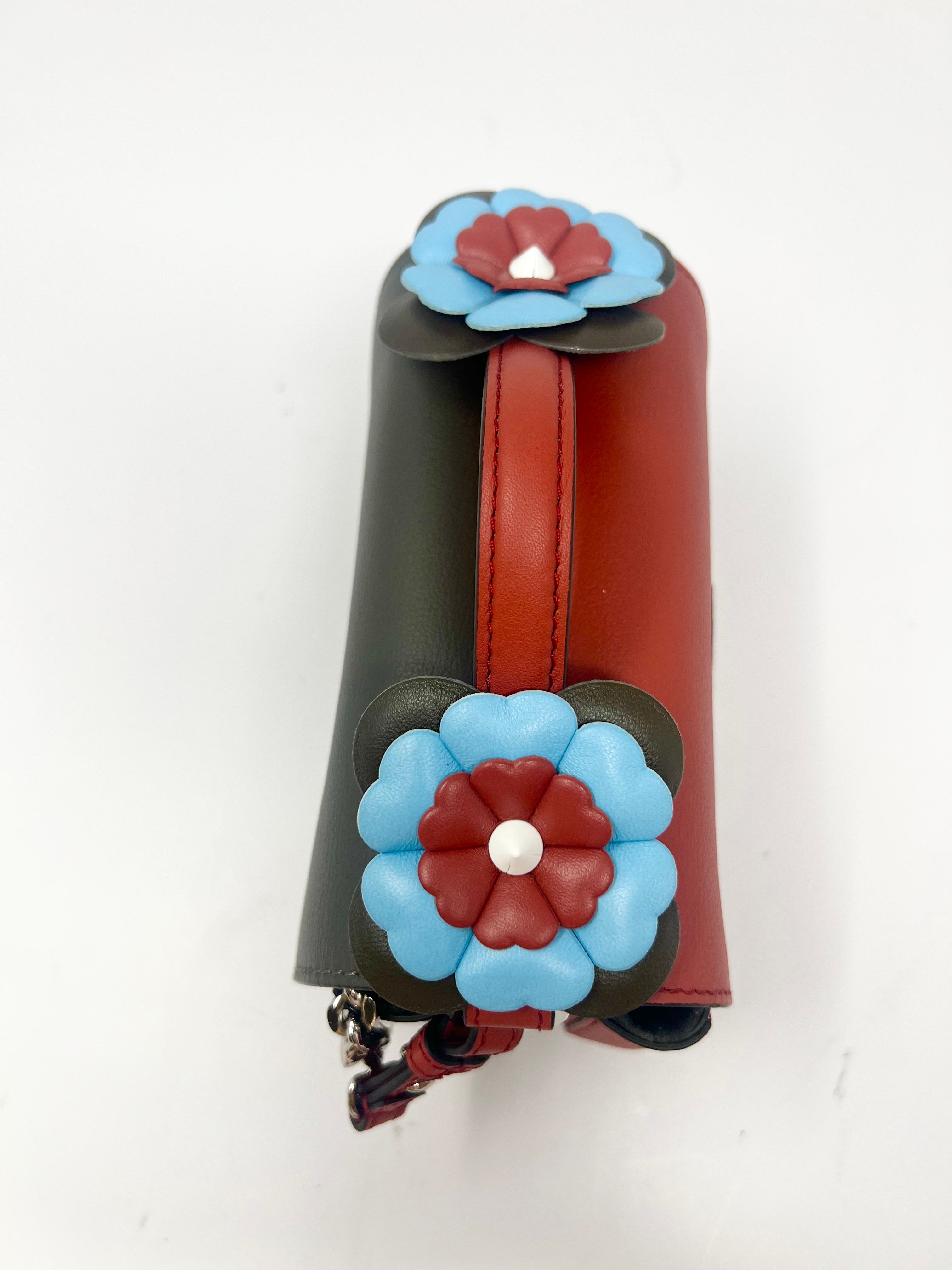 Micro Flowerland Double Baguette, Vitello Dolce — view 4