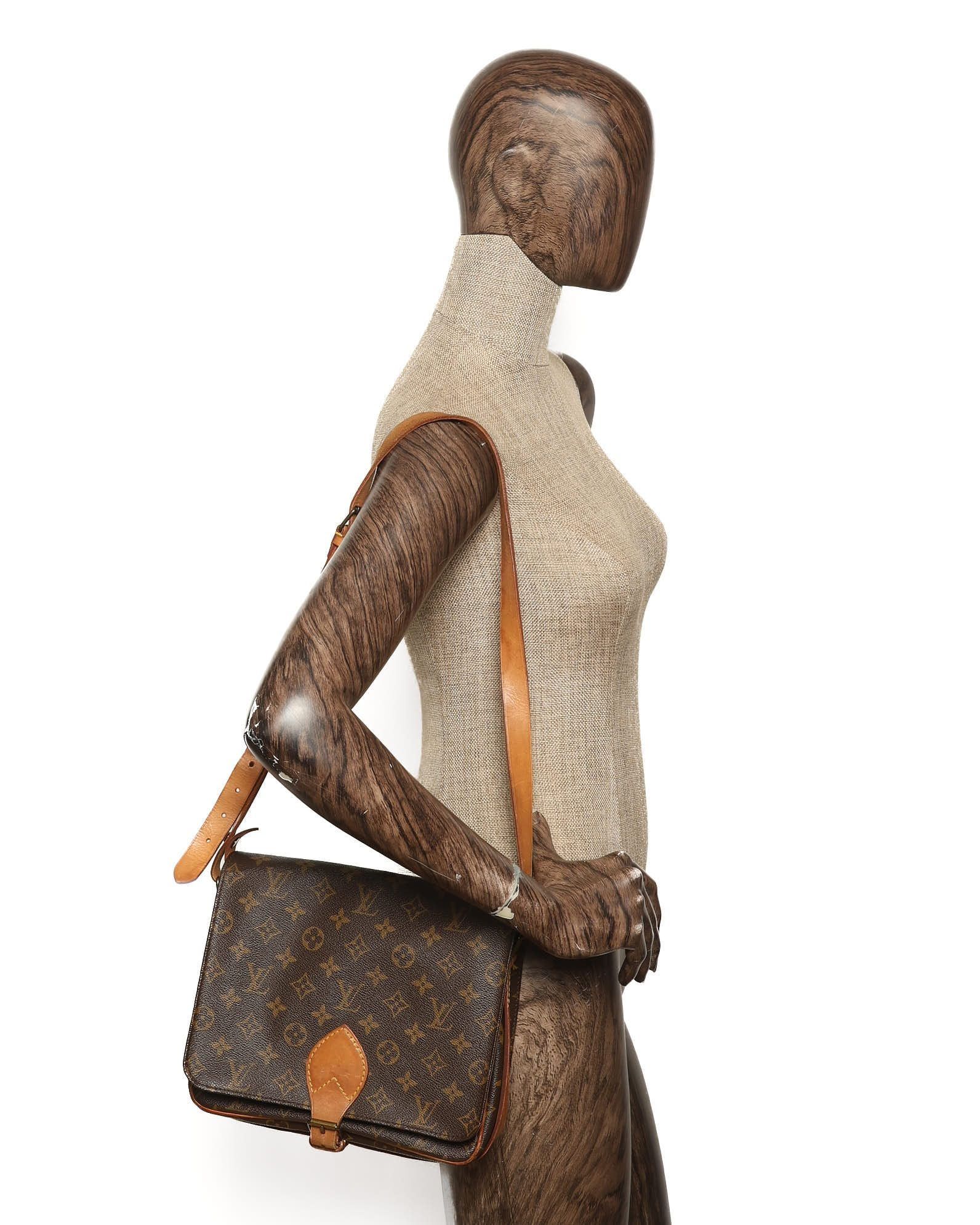 Cartouchiere GM, Monogram — view 11