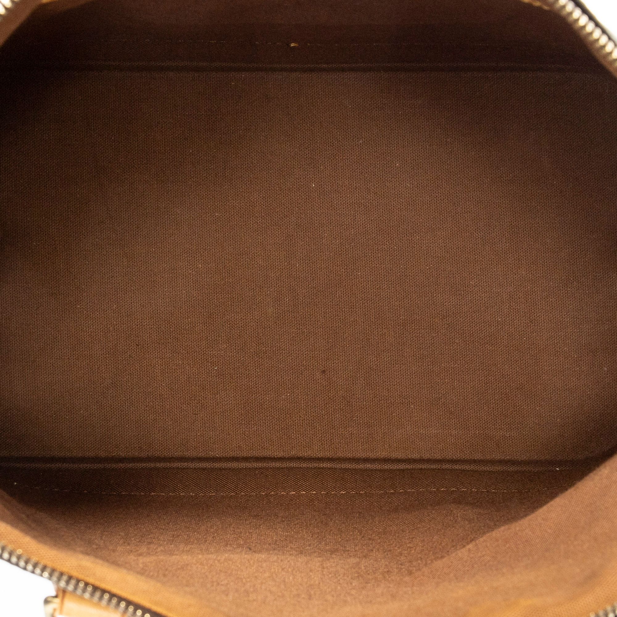 Alma PM, Monogram — view 9