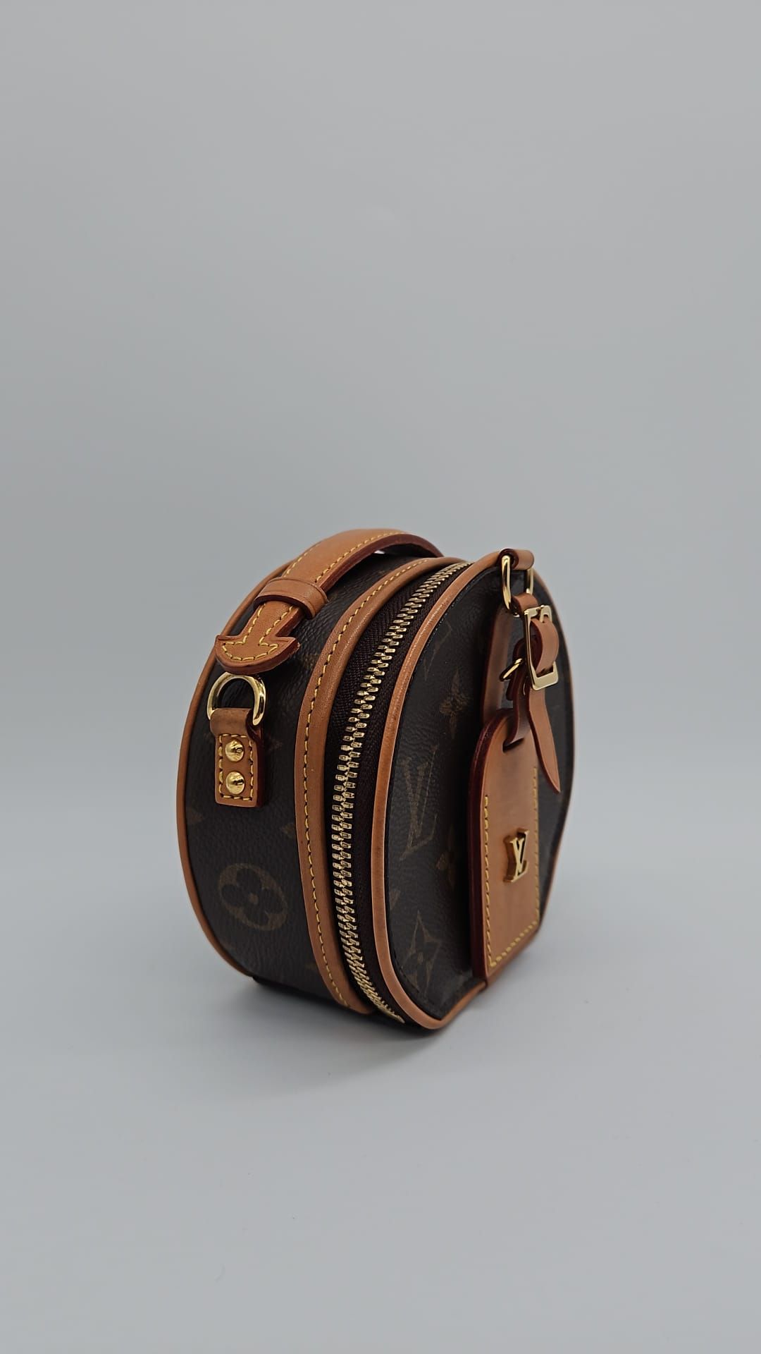 Mini Boite Chapeau, Monogram — view 2