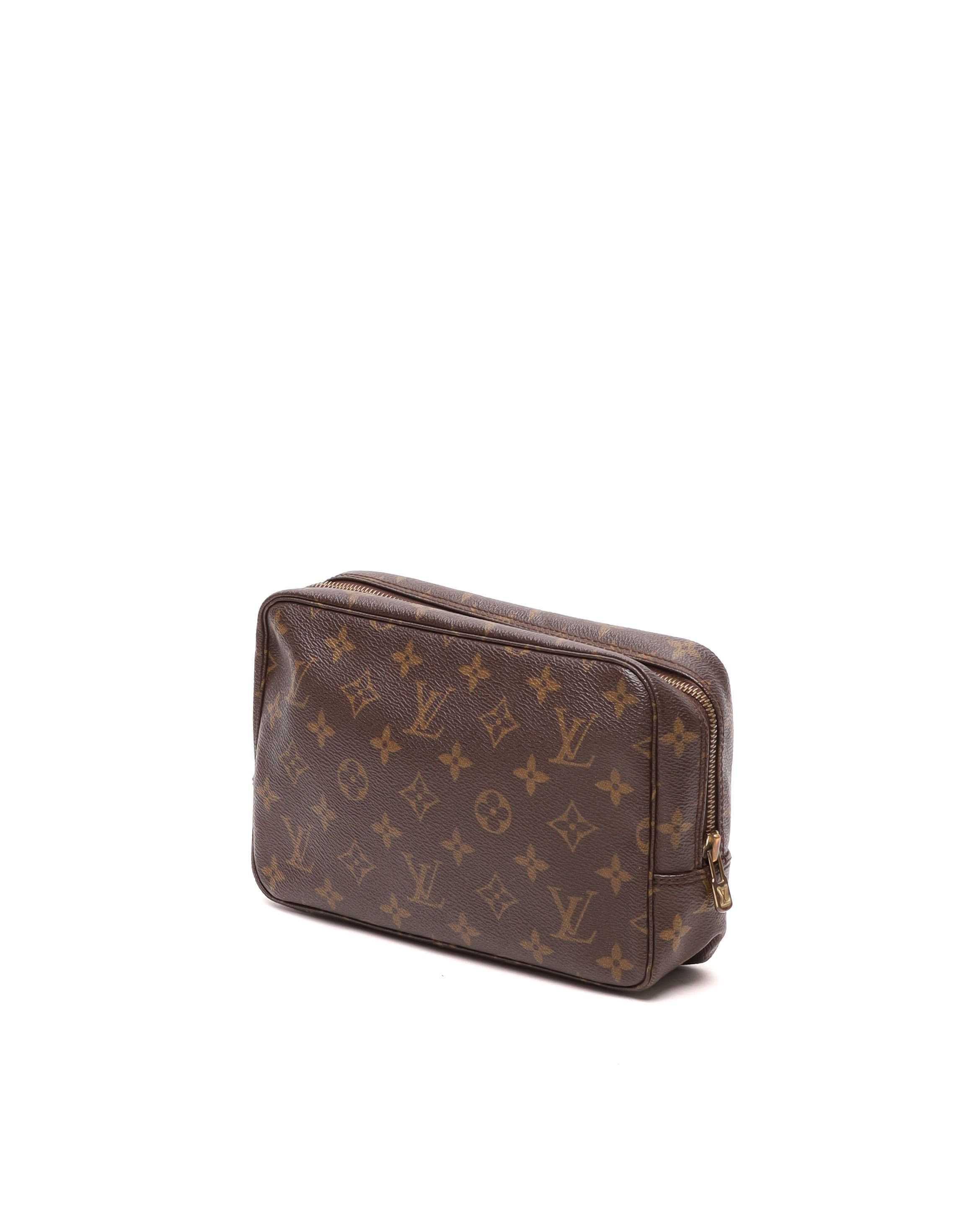 Trousse Toilette 23, Monogram — view 4