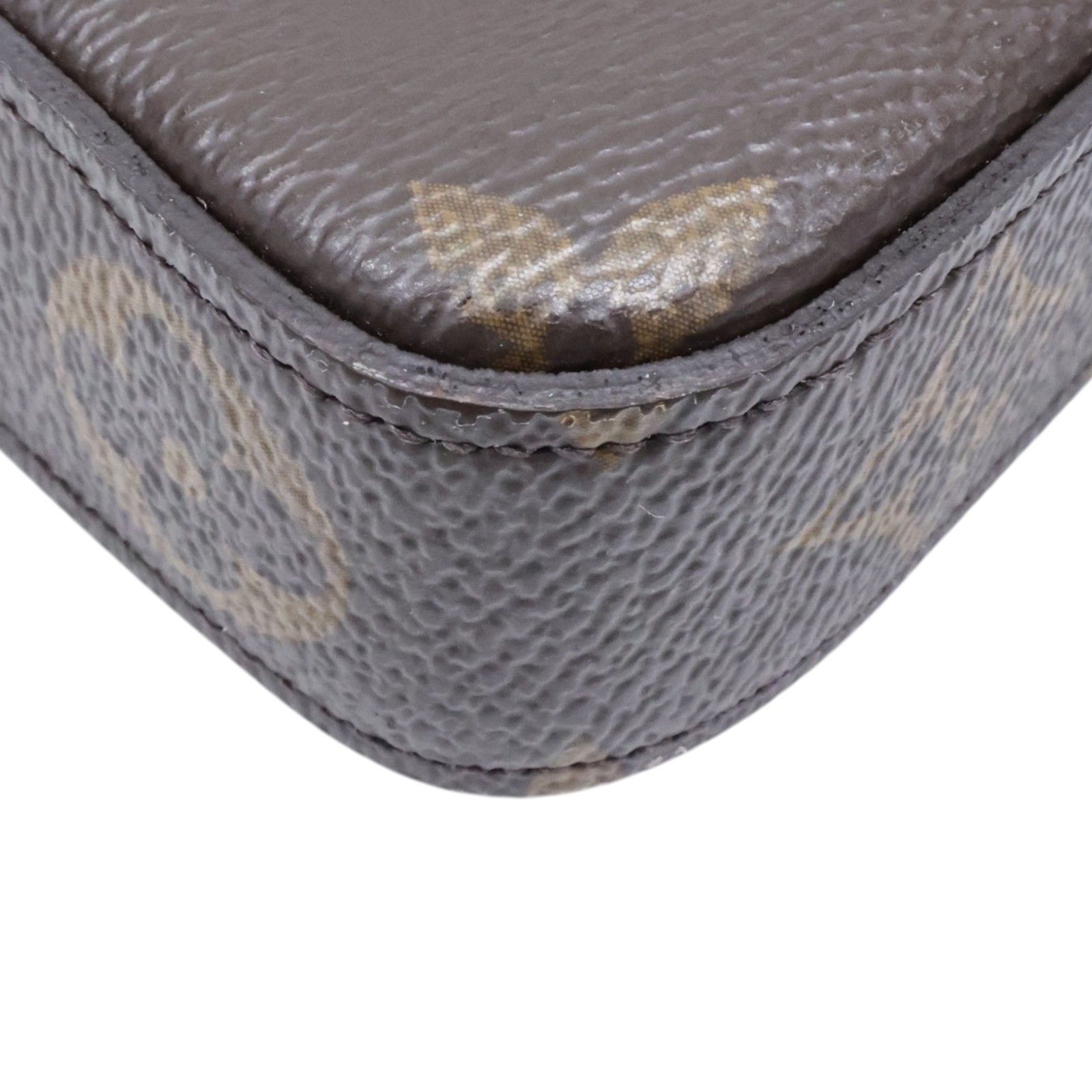 Félicie Pochette, Monogram — view 13
