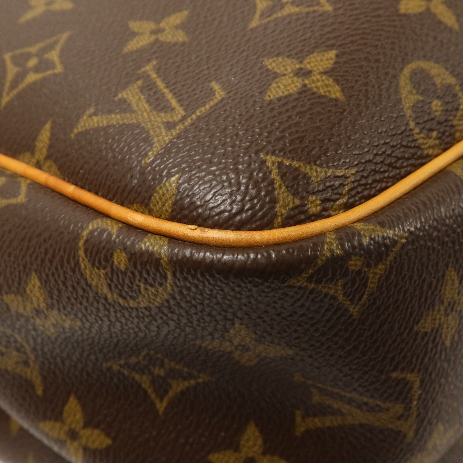 Monogram Reporter Gm Shoulder Bag Brown Shoulder Bag M 45252 — view 11