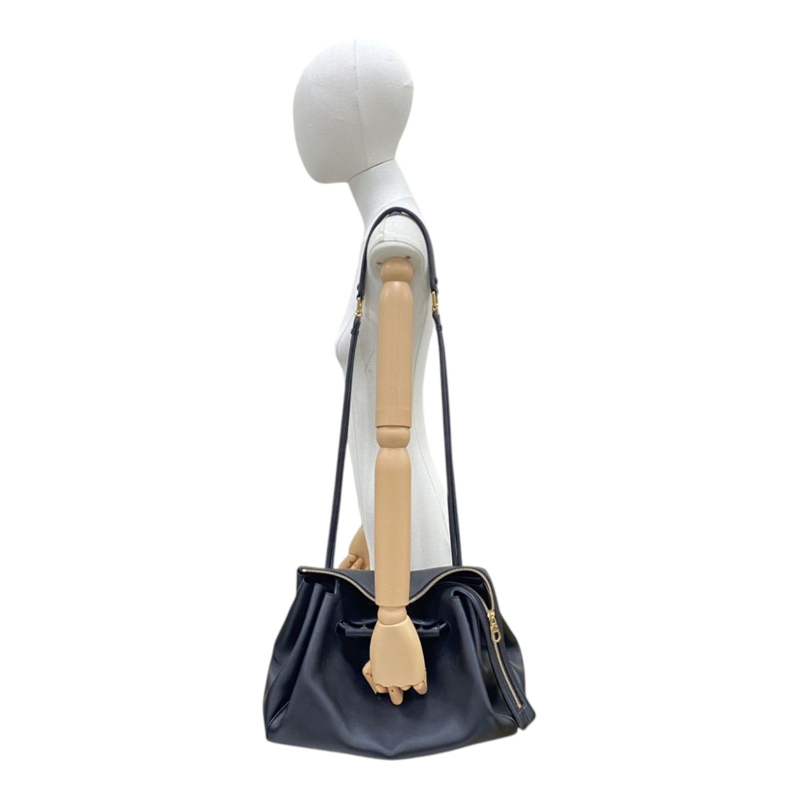 Large Madrid Shoulder Bag — view 9