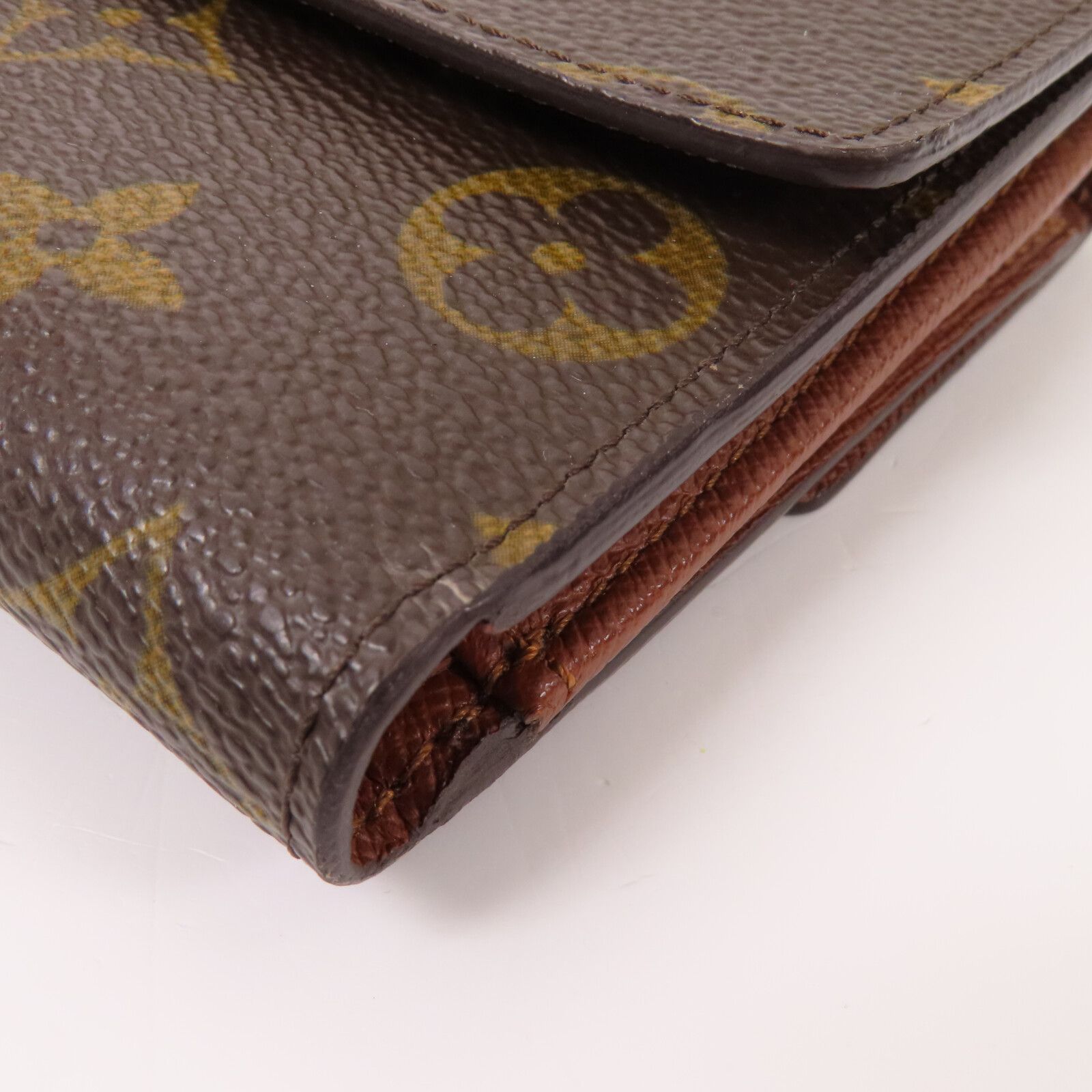 Elise 4 Wallet, Monogram — view 6
