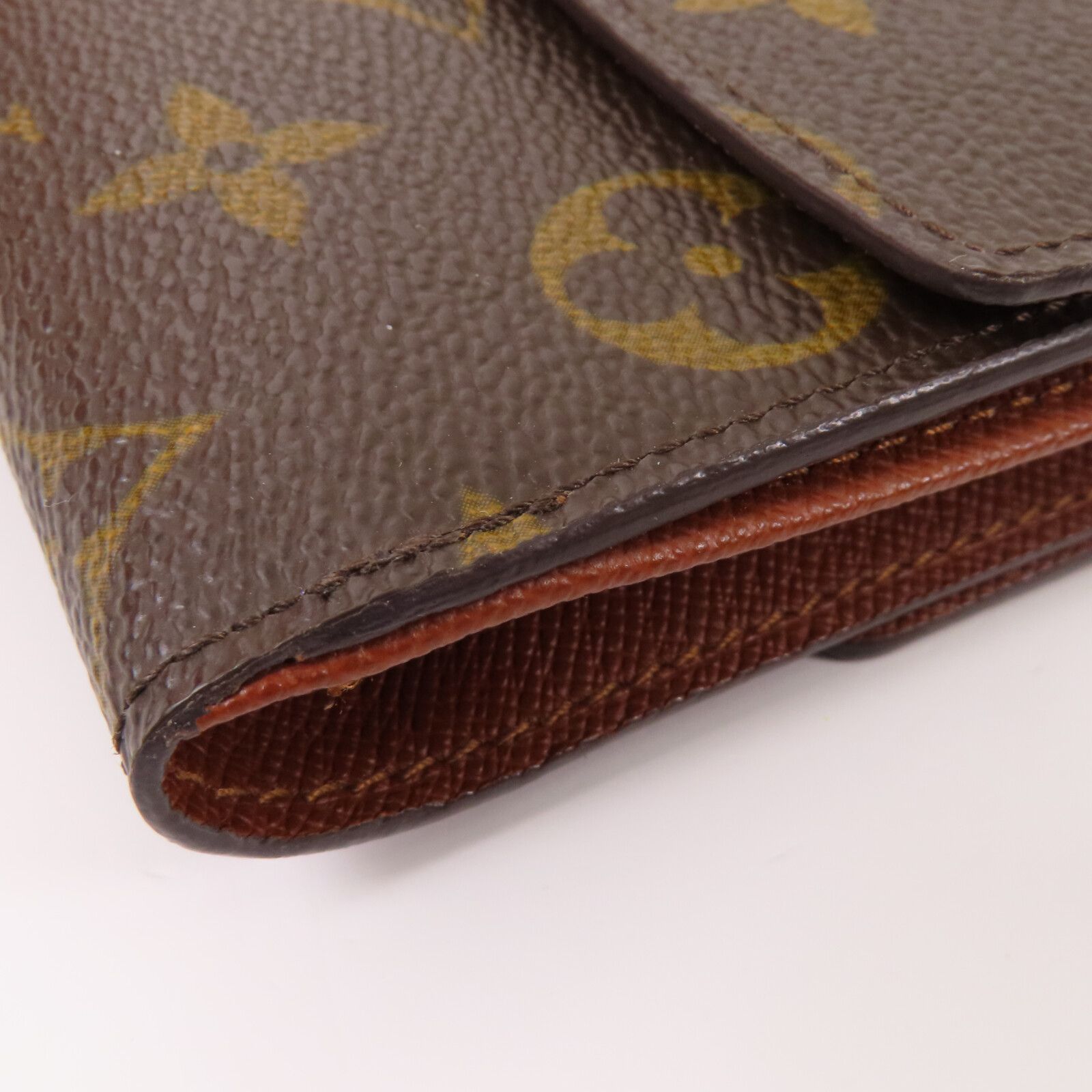 Elise 4 Wallet, Monogram — view 7