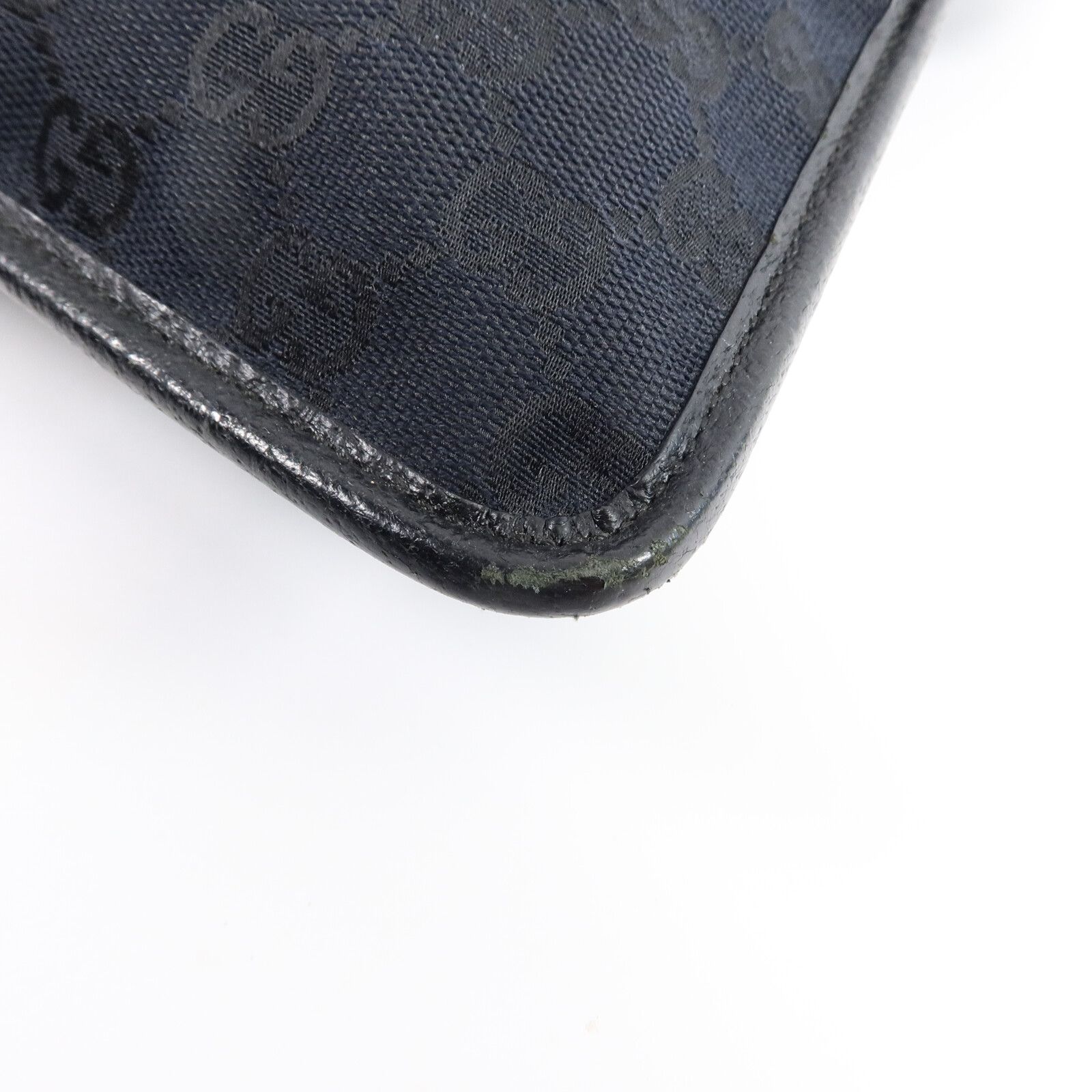 GG Monogram Messenger Crossbody Bag Black — view 10