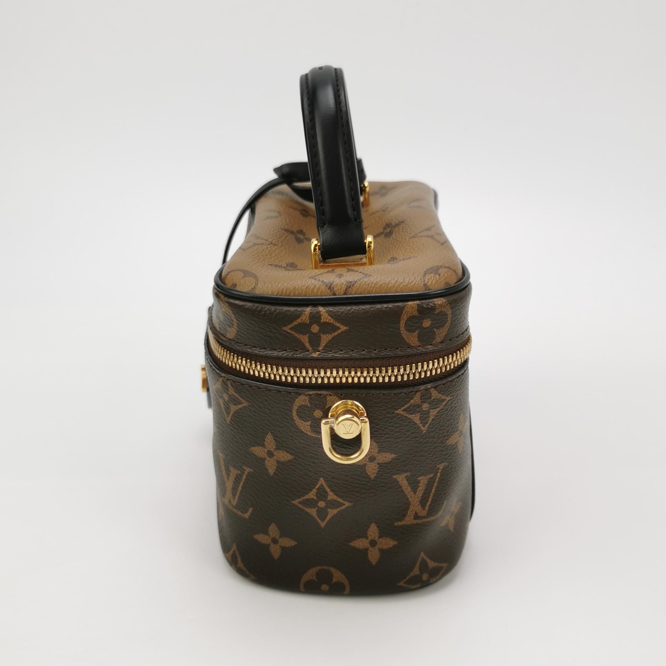Chain Vanity PM, Monogram Reverse — view 2