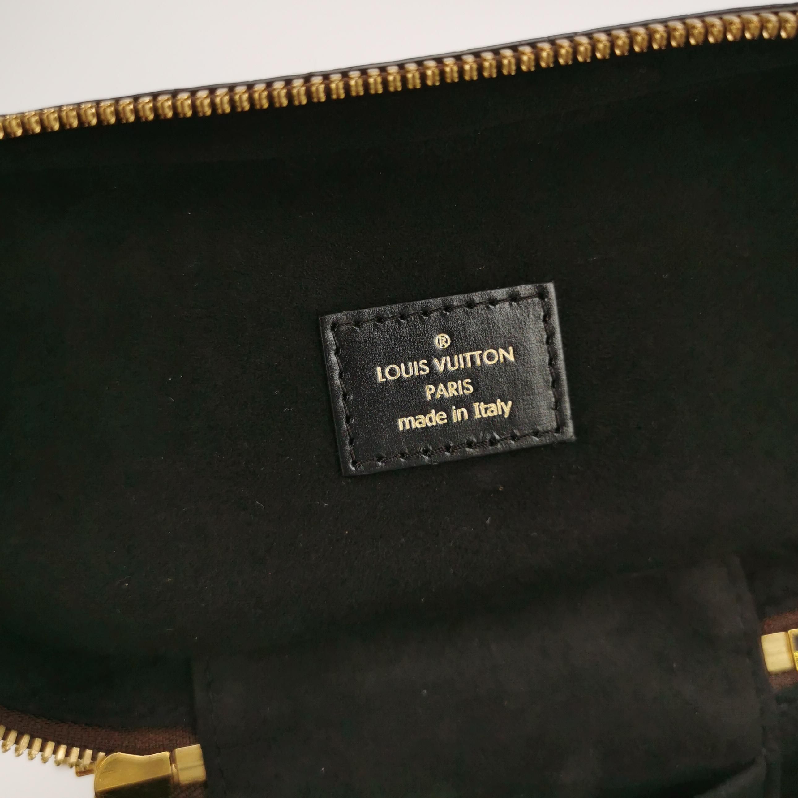 Chain Vanity PM, Monogram Reverse — view 7
