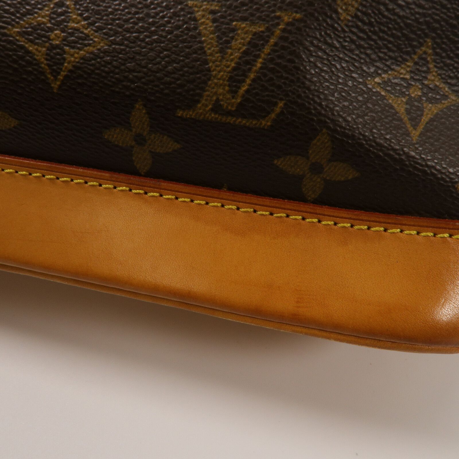 Alma PM, Monogram — view 16