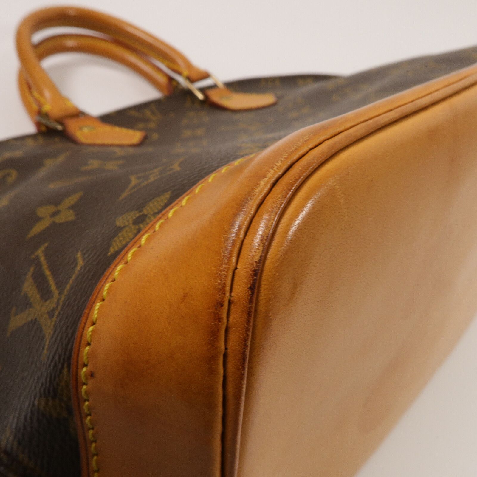Alma PM, Monogram — view 9