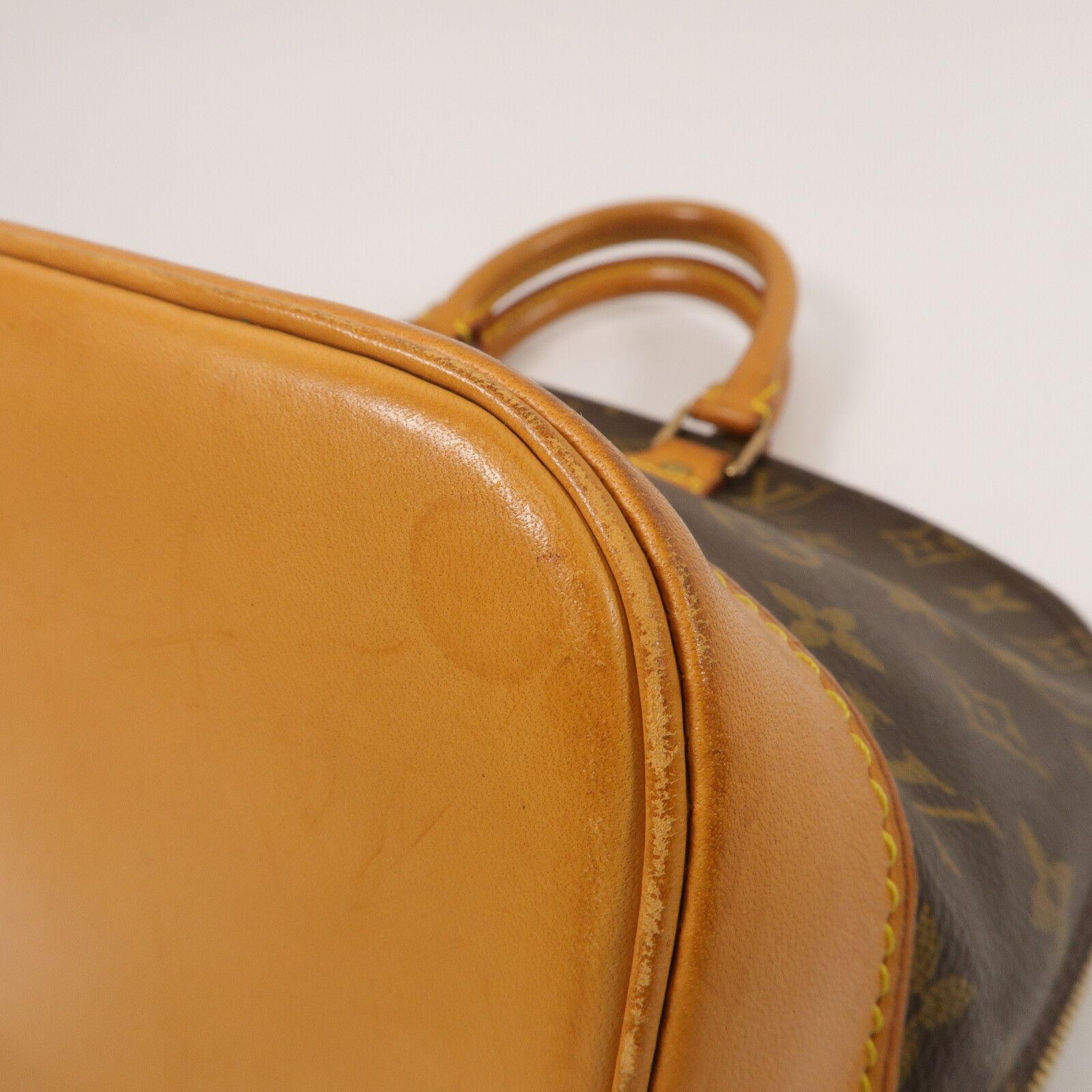 Alma PM, Monogram — view 10