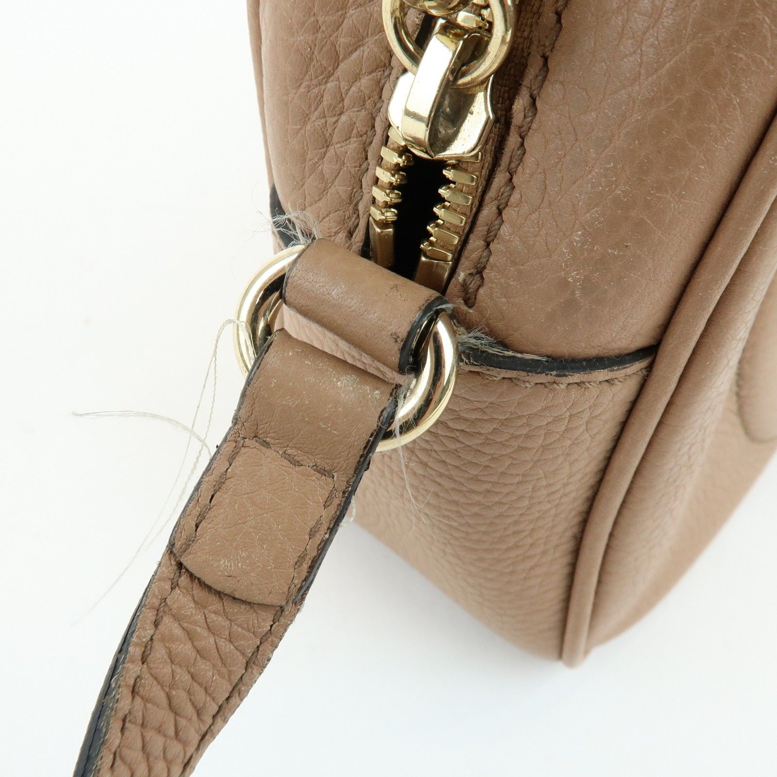 SOHO Interlocking G Leather Shoulder Bag Pink Beige 308364 — view 8