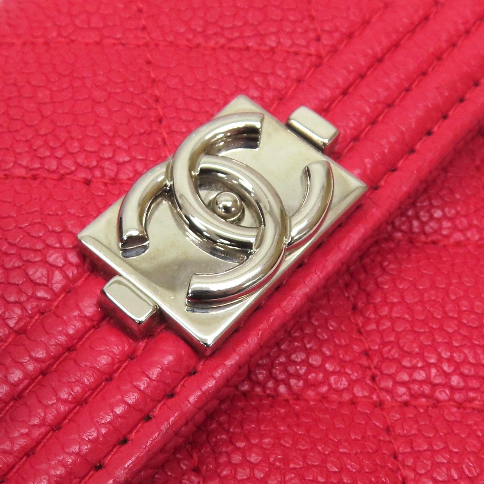 Lambskin Boy Compact Wallet (no Card) — view 11