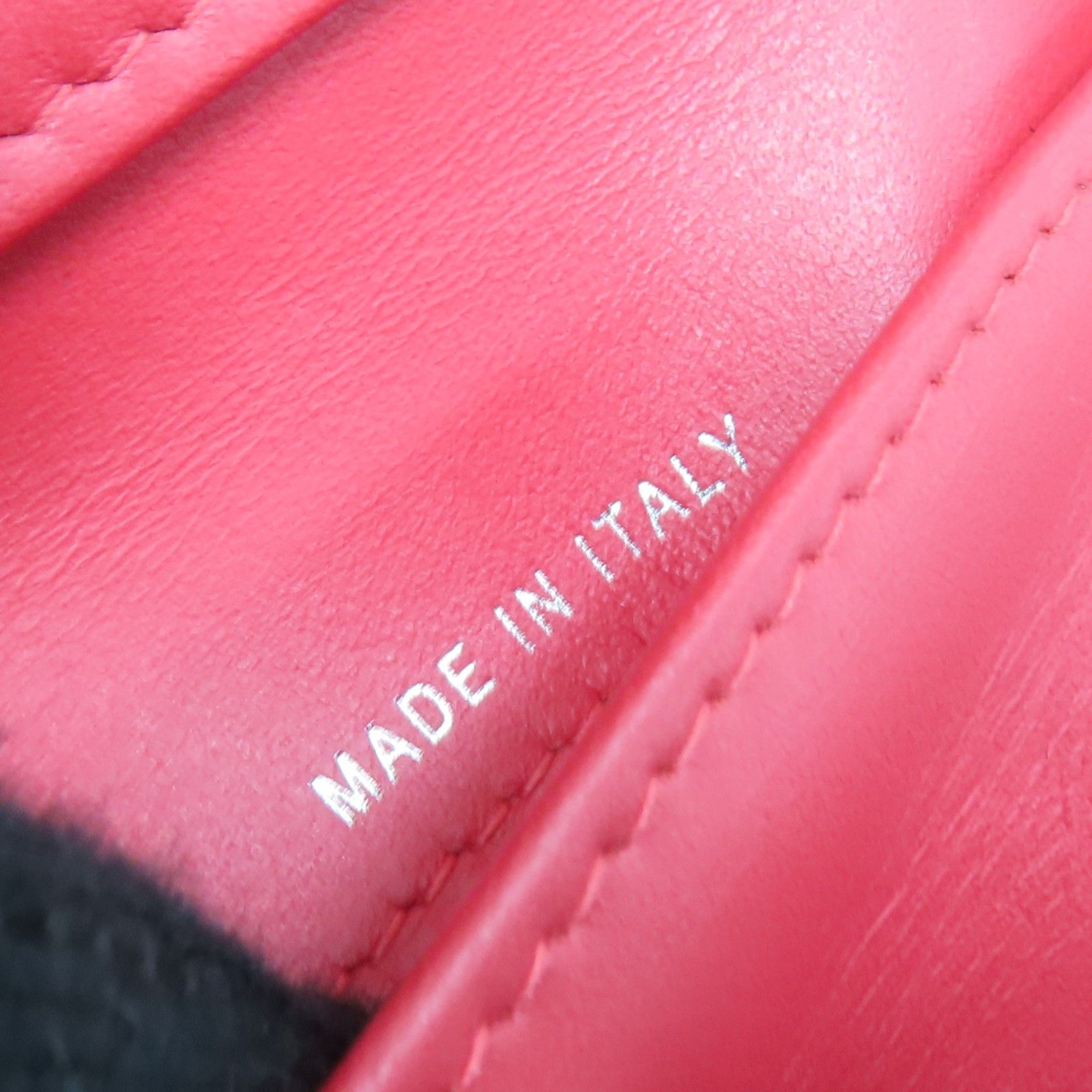 Lambskin Boy Compact Wallet (no Card) — view 9