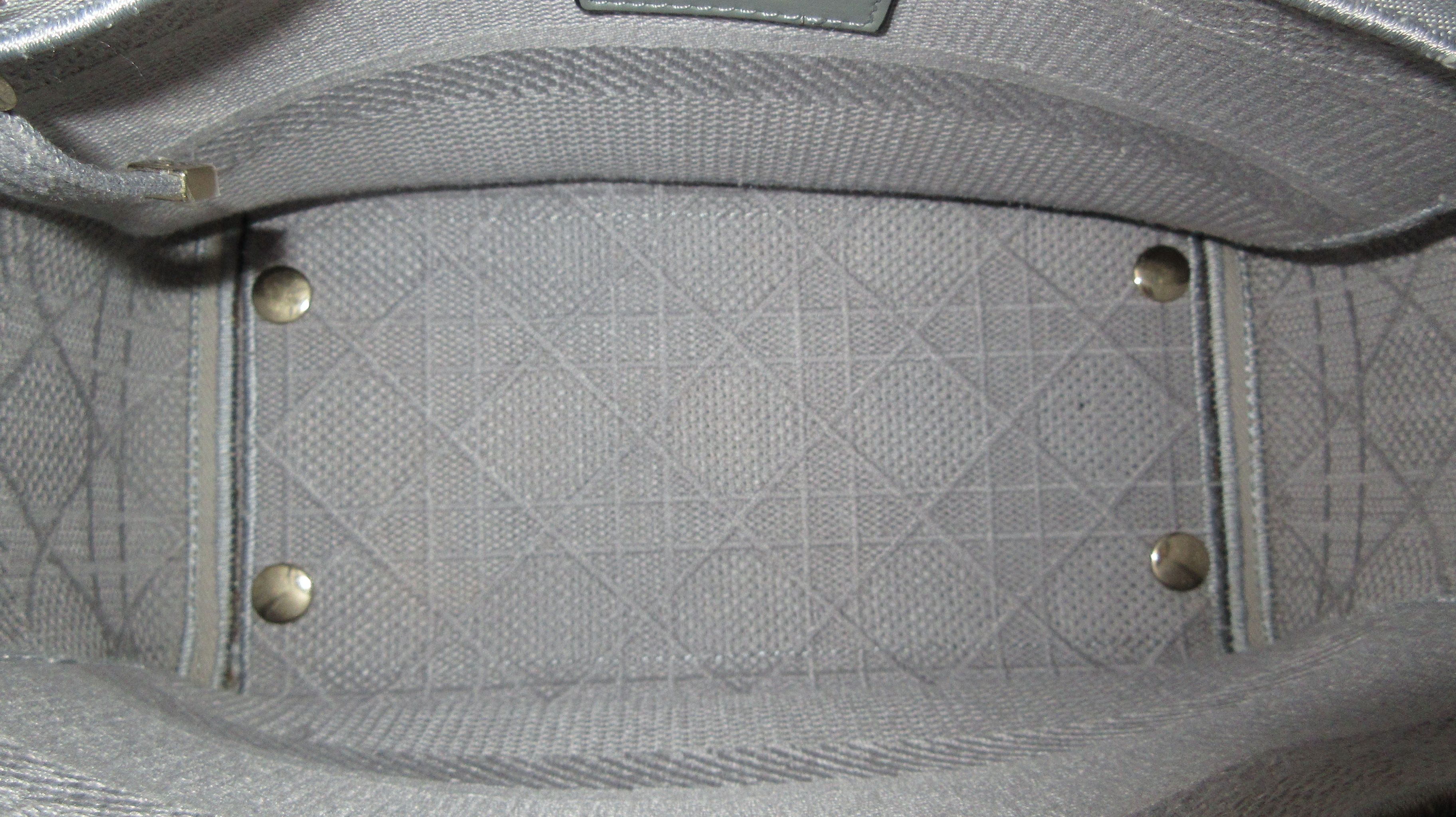 Lady D-Lite Medium Shoulder Bag — view 10