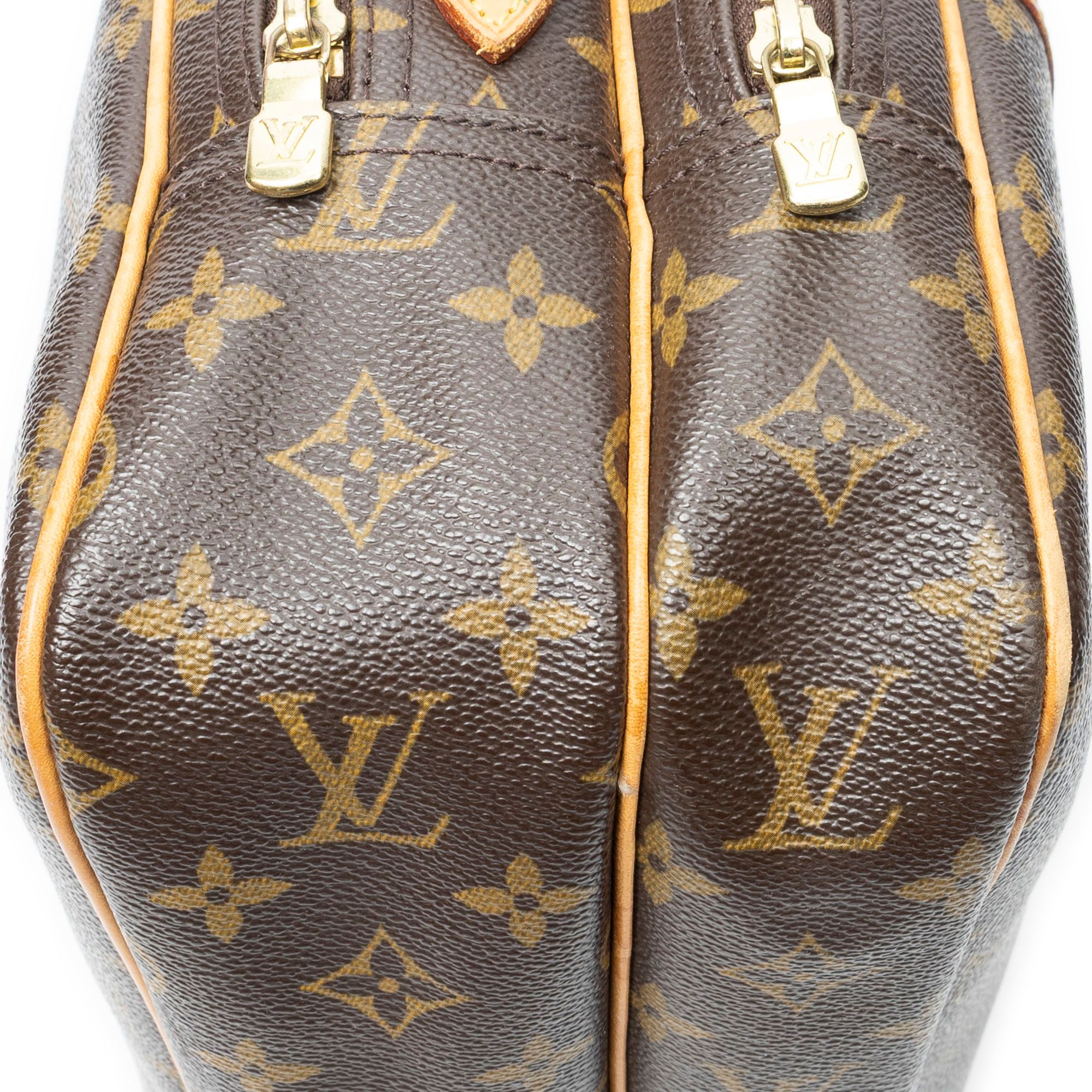 Reporter PM, Monogram — view 8