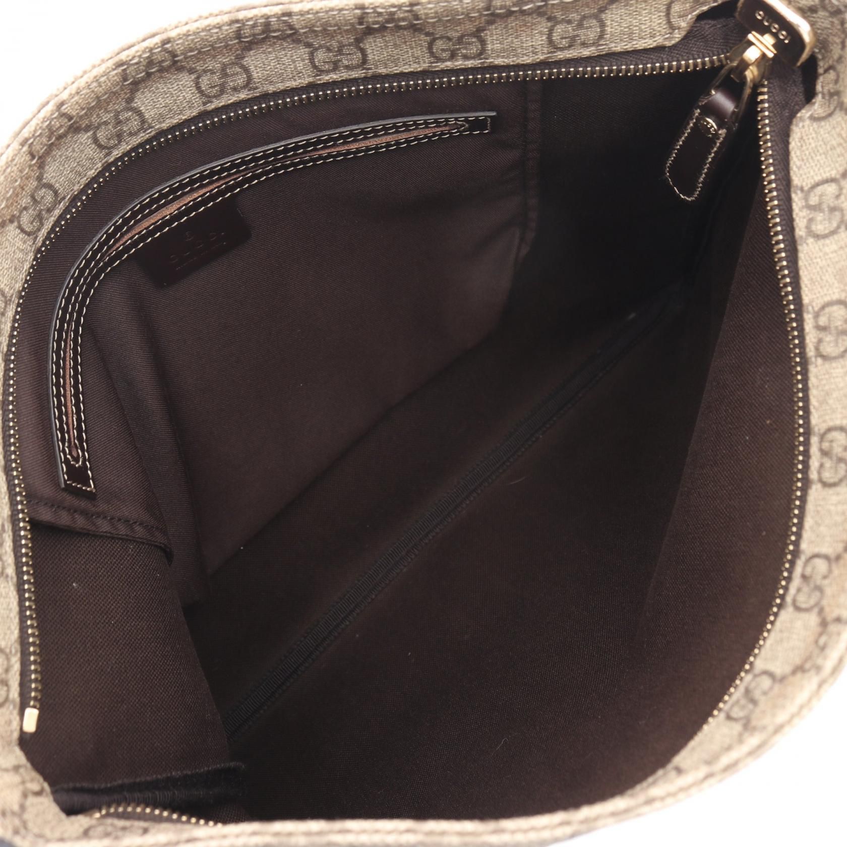 Large Flat Messenger, GG Supreme — view 3