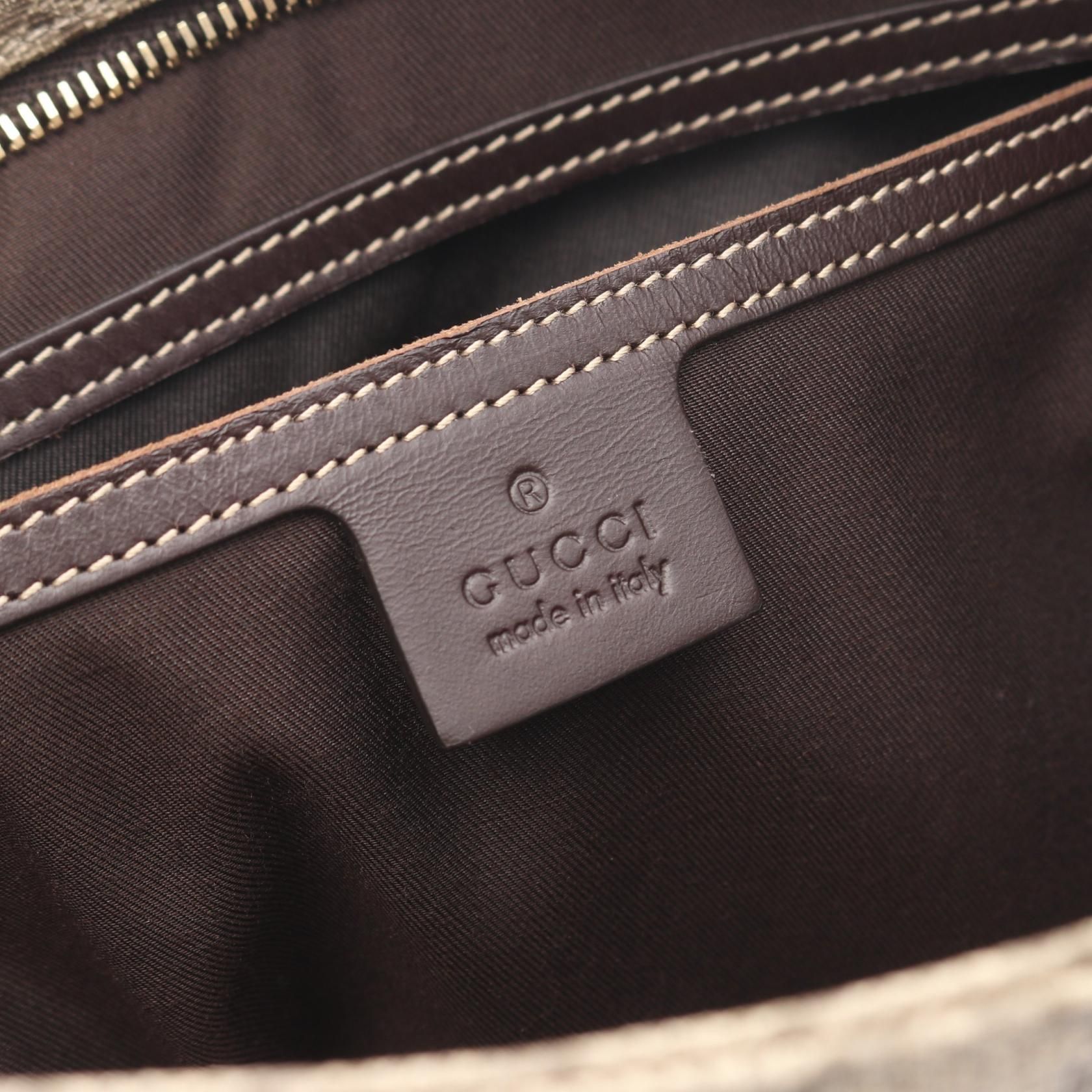Large Flat Messenger, GG Supreme — view 4
