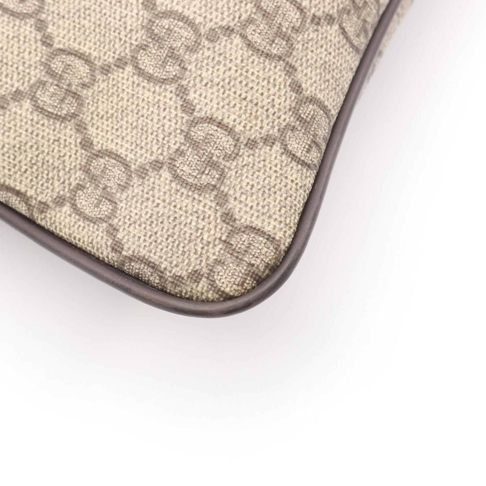 Large Flat Messenger, GG Supreme — view 5