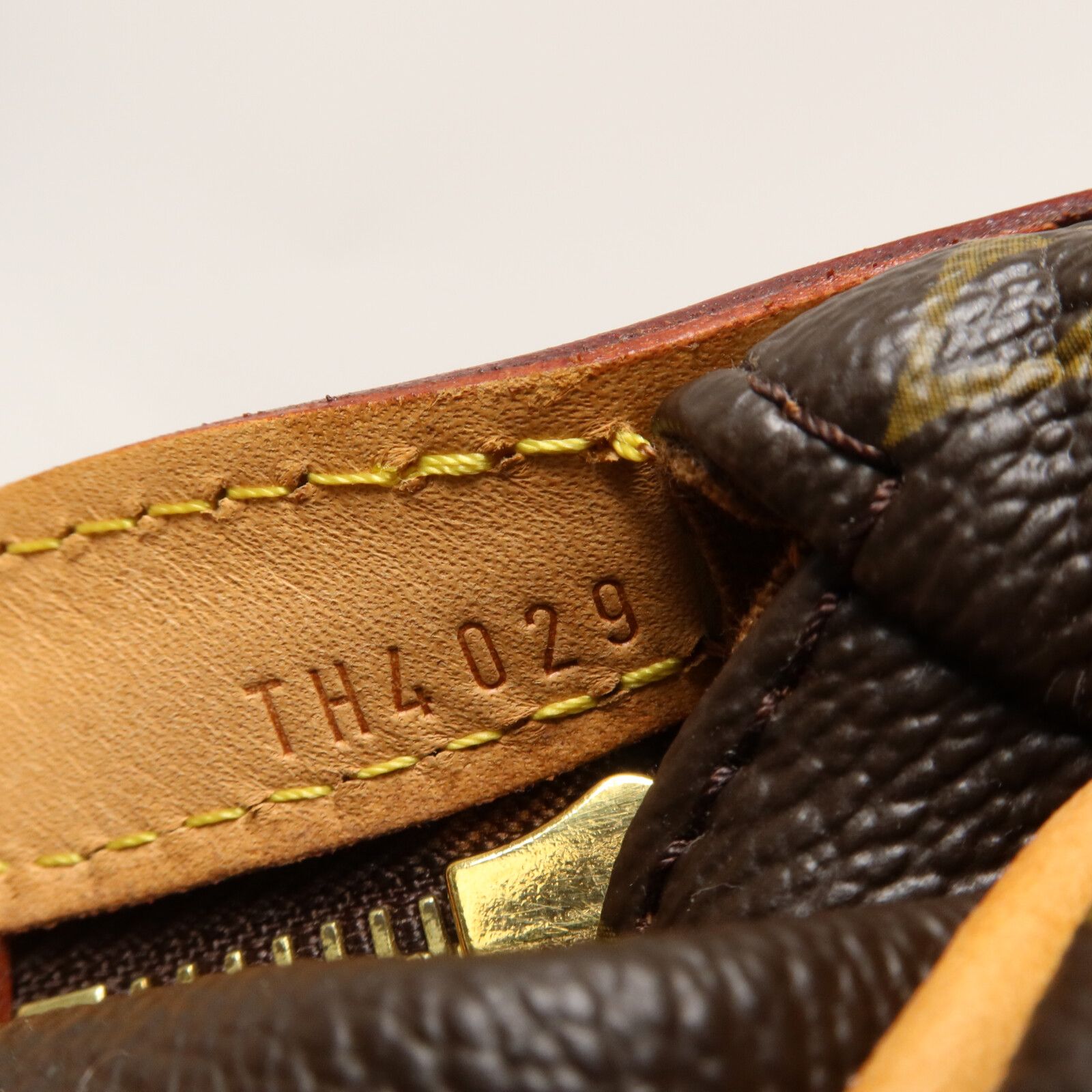 Stresa PM, Monogram — view 7