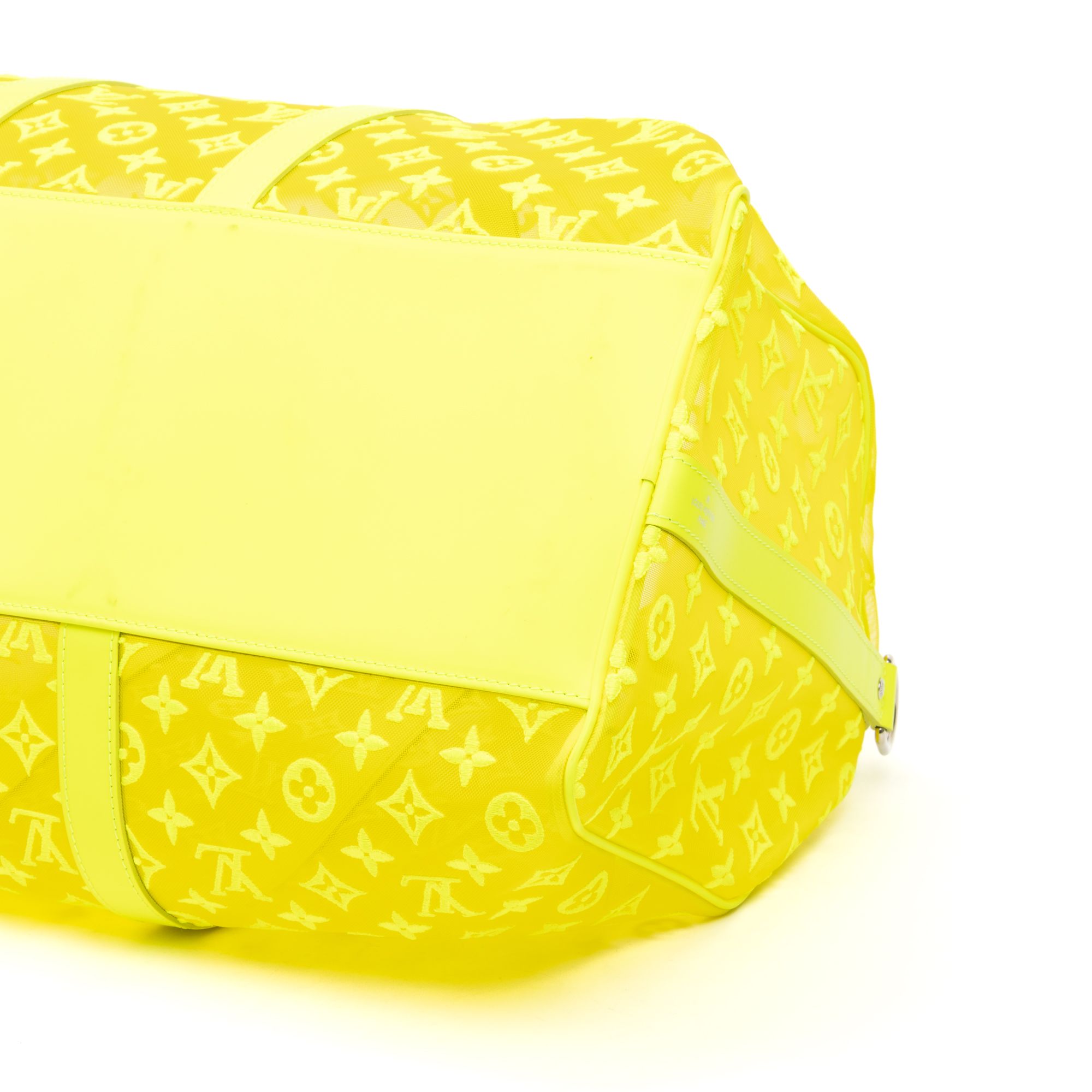 Ltd. Ed. Virgil Abloh Mesh Triangle Summer 2019 Keepall Bandouliere Monogram See Through — view 8