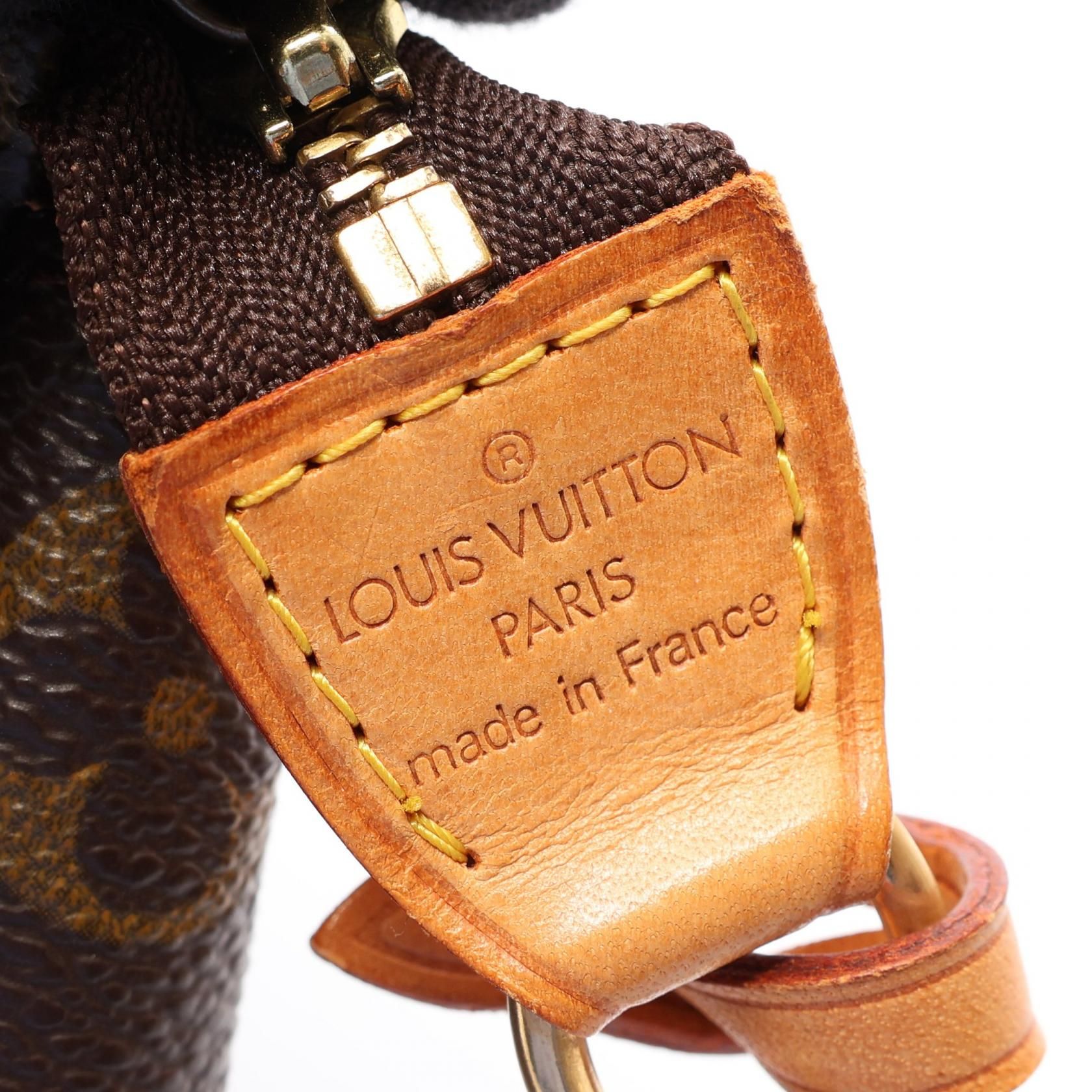 Mini Pochette Accessoires, Damier Ebene — view 4
