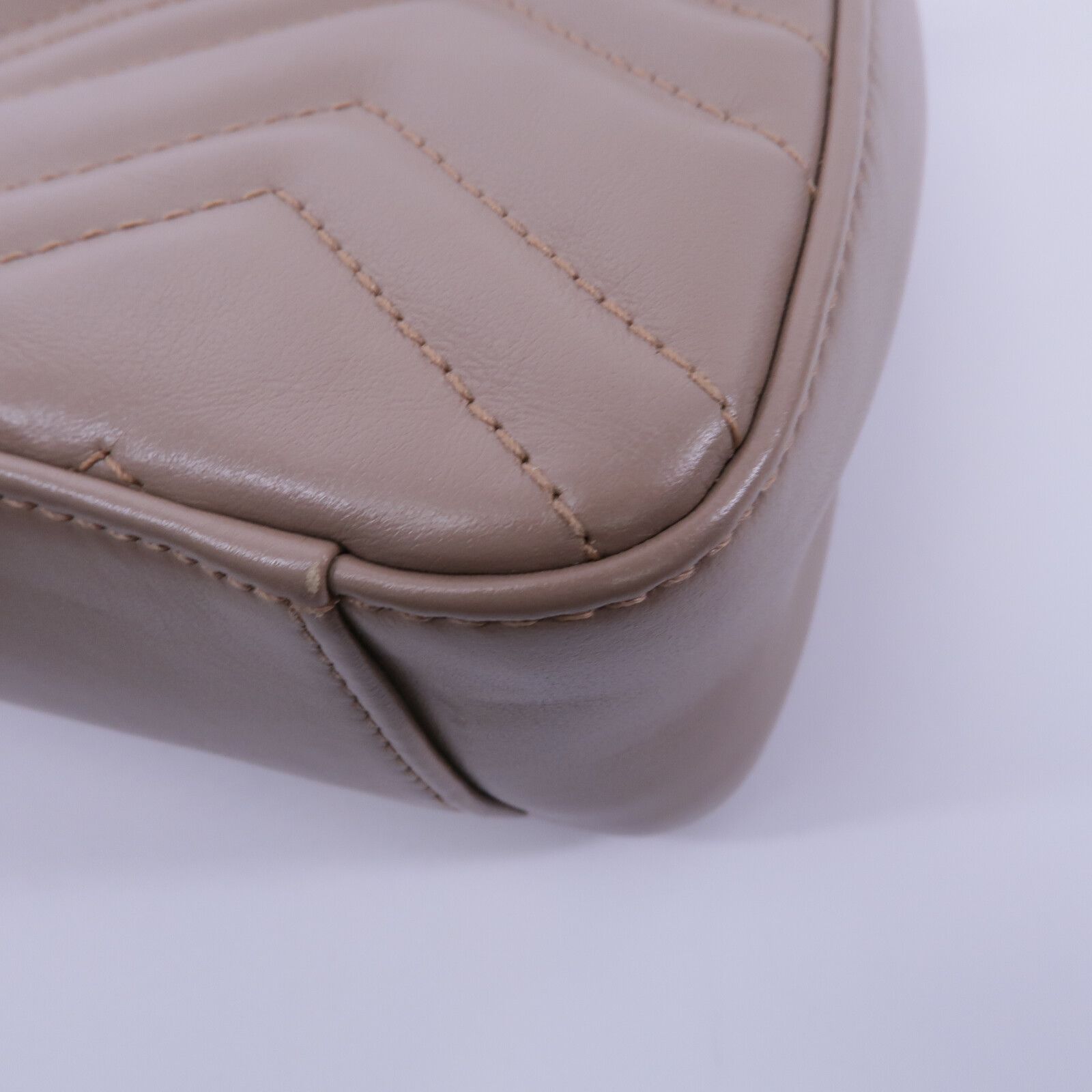 Leather Gg Marmont Mini Top Handle Bag Hand-handed Shoulder And Back Bag 2way Shoulder Bag Beige Ca, Neutral — view 13