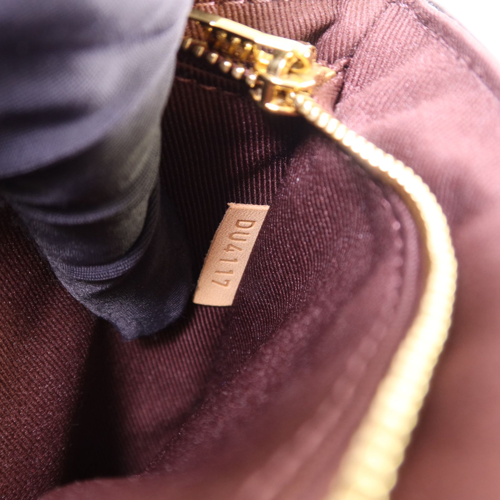 Monogram Cluny Mm Hand-milled Shoulder Bag Brown Blue 2way Shoulder Bag M 42735 — view 8