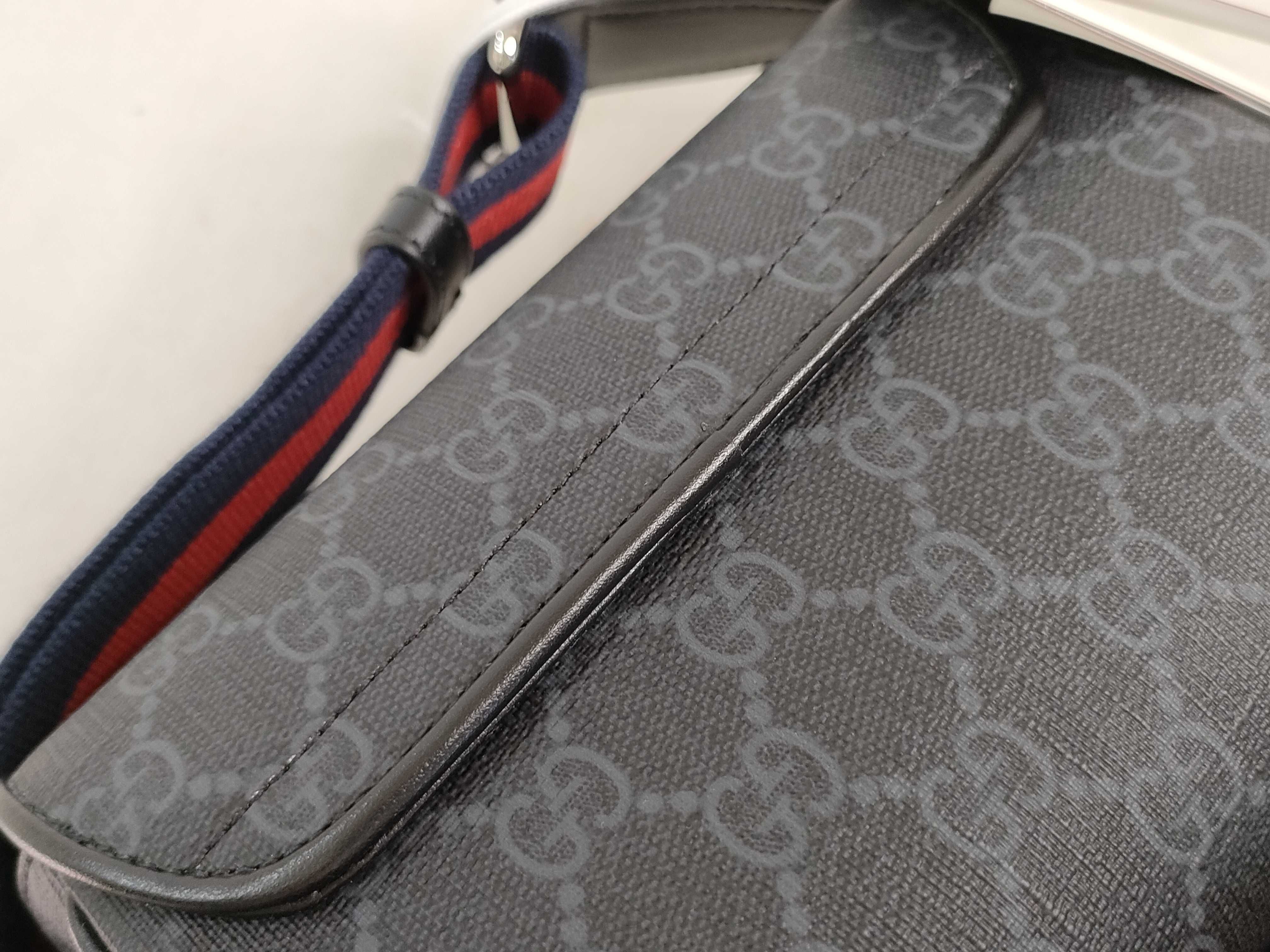 GG Supreme Unused GG Shoulder Bag with Sherry Strap — view 14