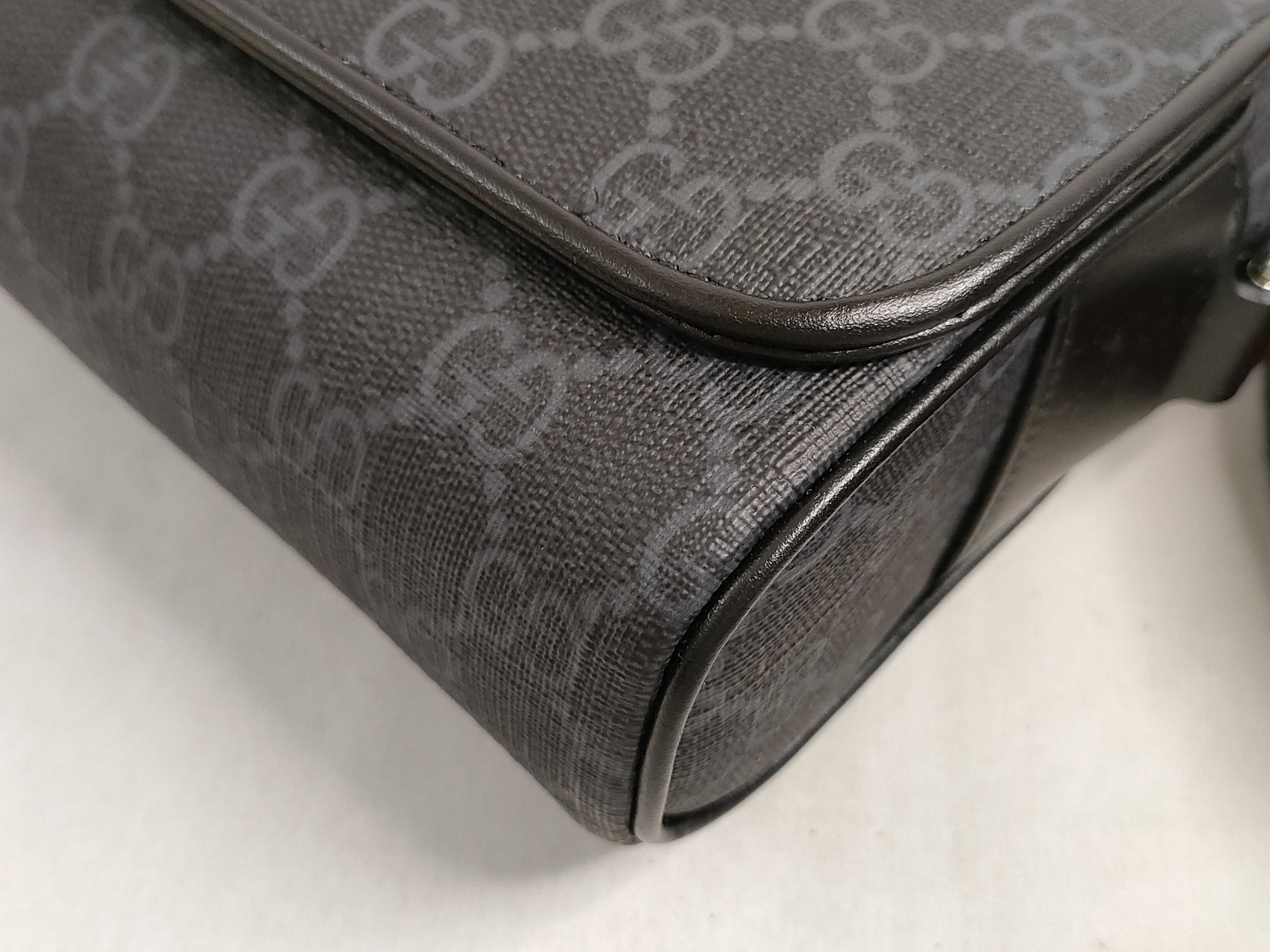 GG Supreme Unused GG Shoulder Bag with Sherry Strap — view 6