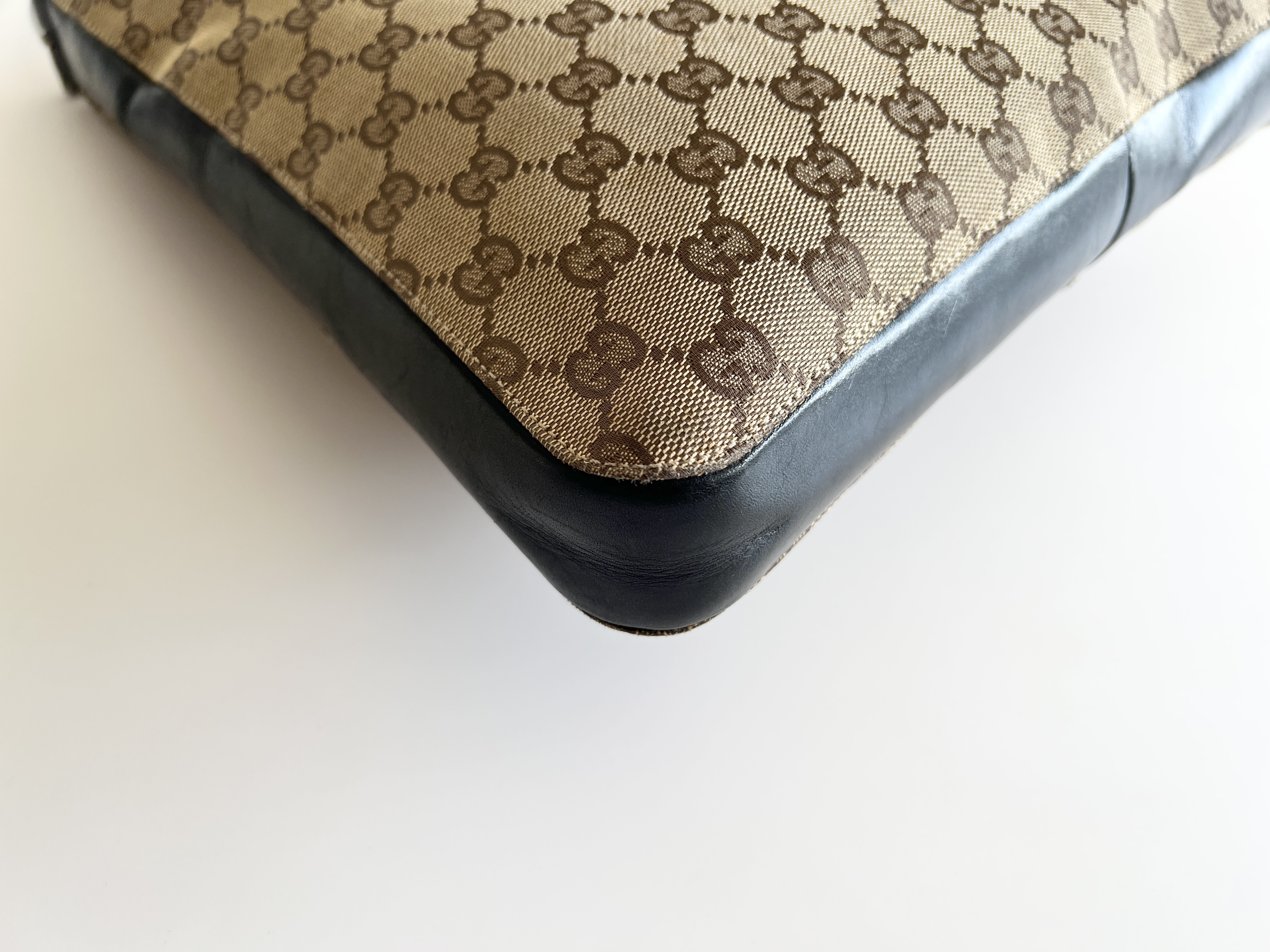 GG Chain Metal Handle Canvas Leather One Shoulder Bag — view 11