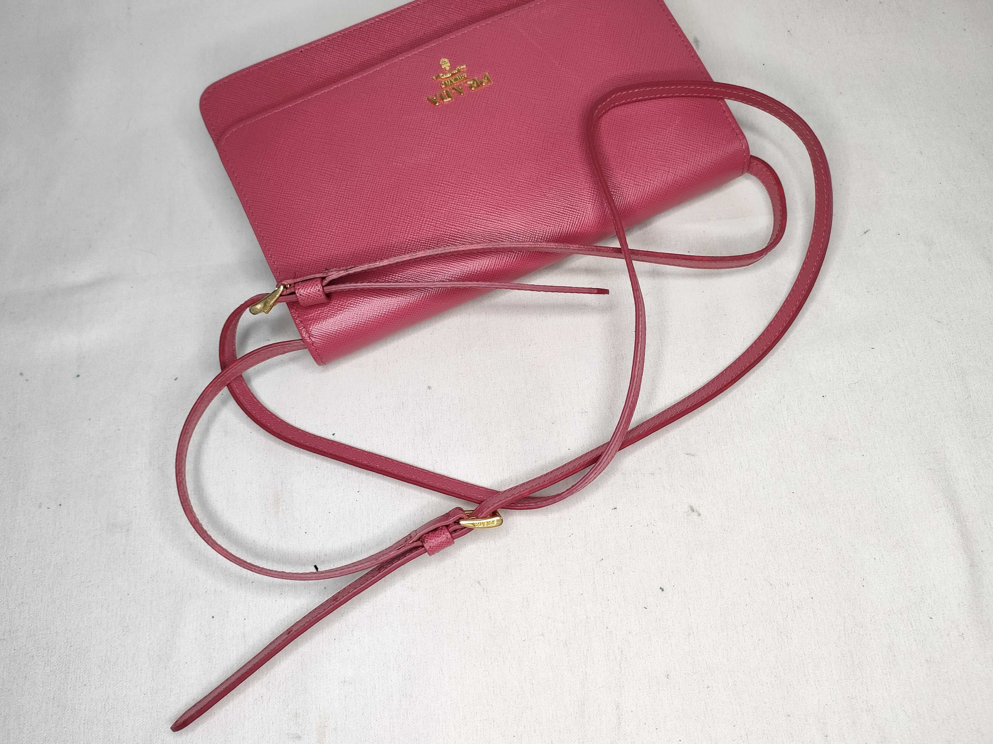 Saffiano Shoulder Wallet Shoulder Bag — view 3