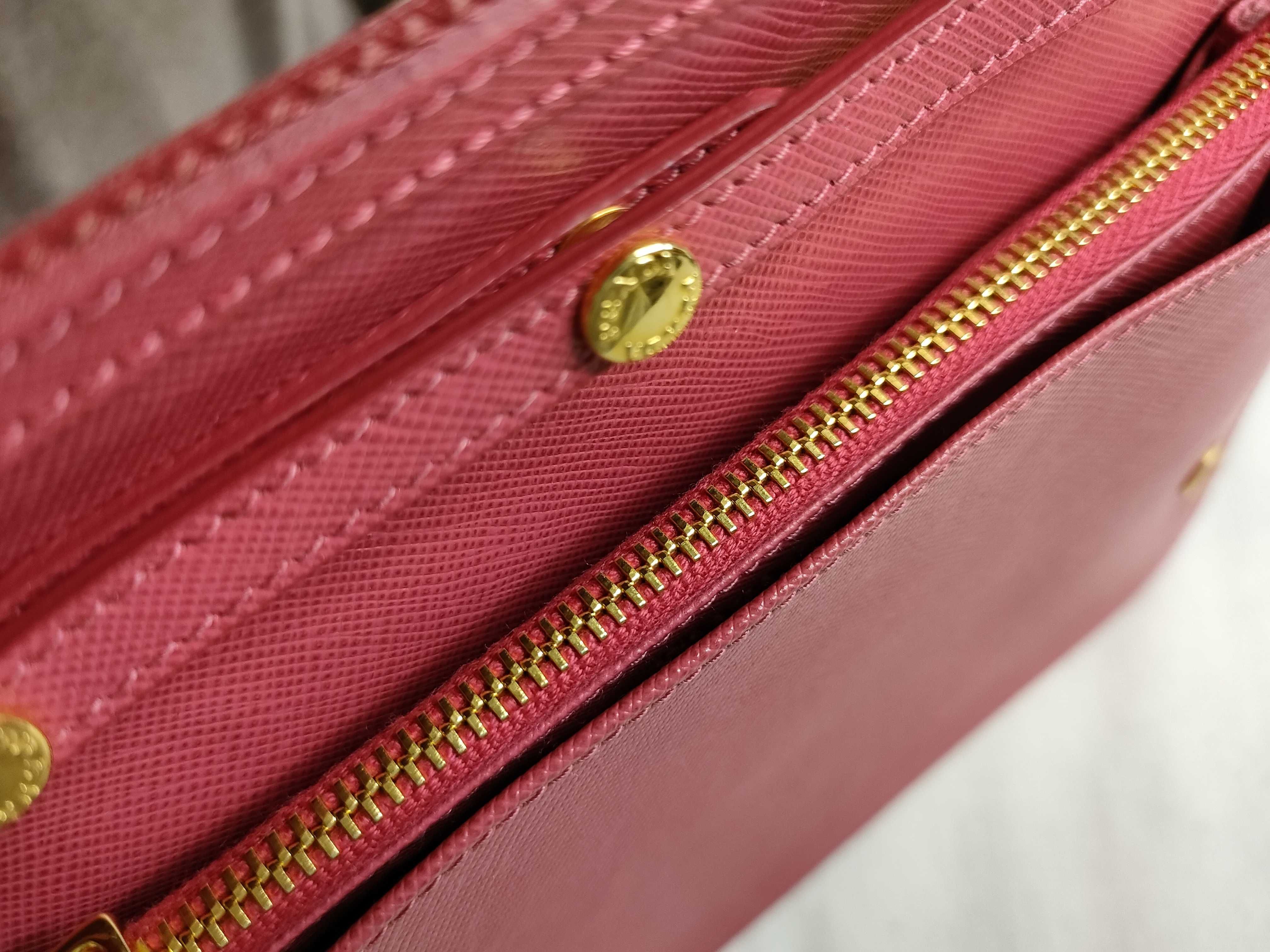 Saffiano Shoulder Wallet Shoulder Bag — view 9