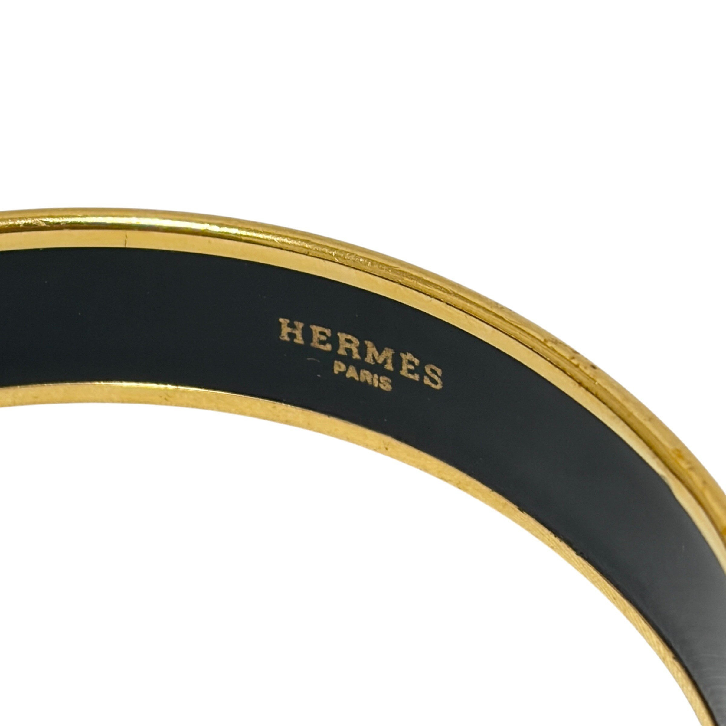 Enamel bangle, black and gold, wrist circumference approximately 21.5 cm — view 5