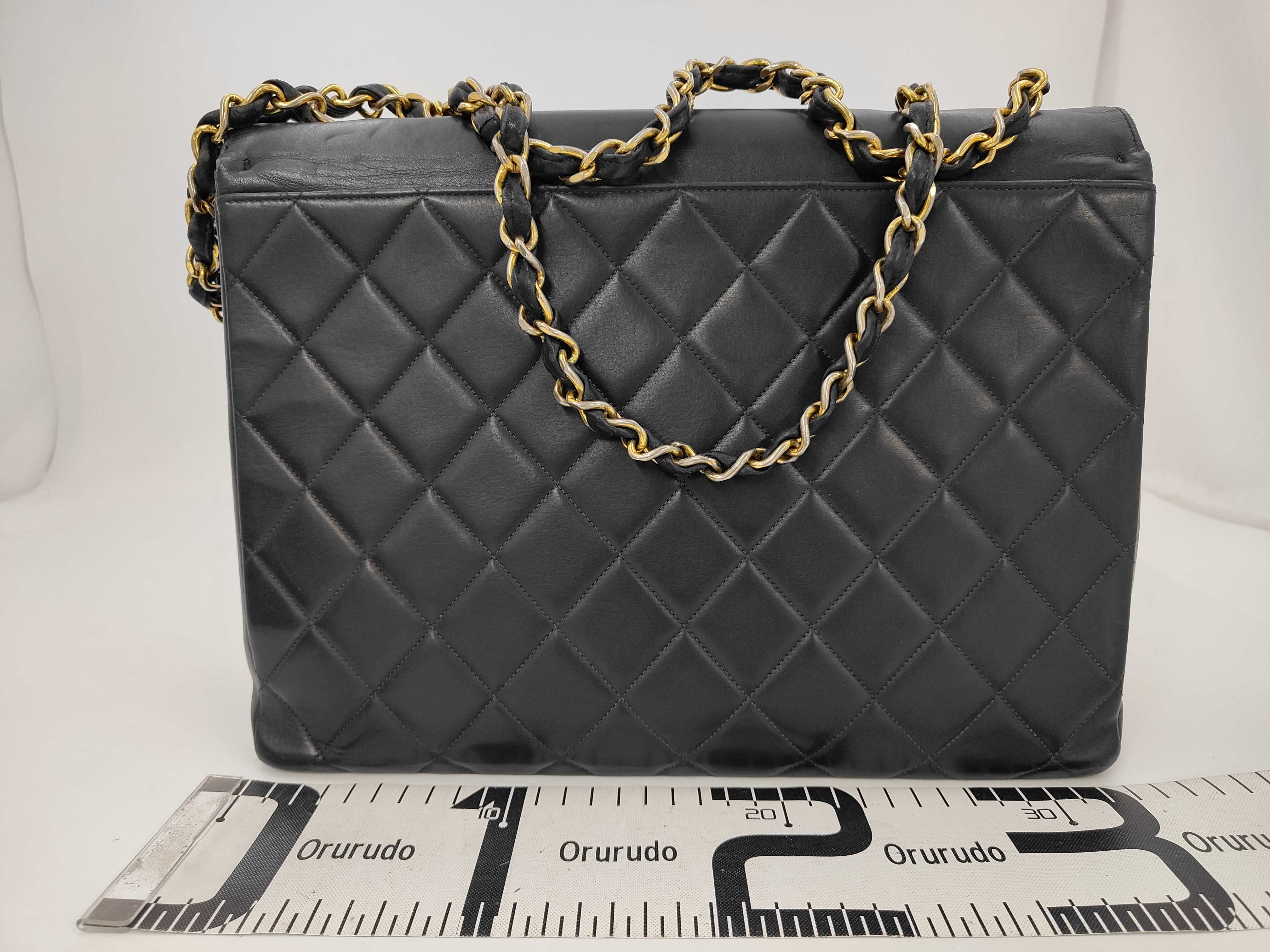 Matelassé Large Coco Tote Bag (Serial Number 2, Gold Hardware, Chain) [Card and Seal Included] — view 2