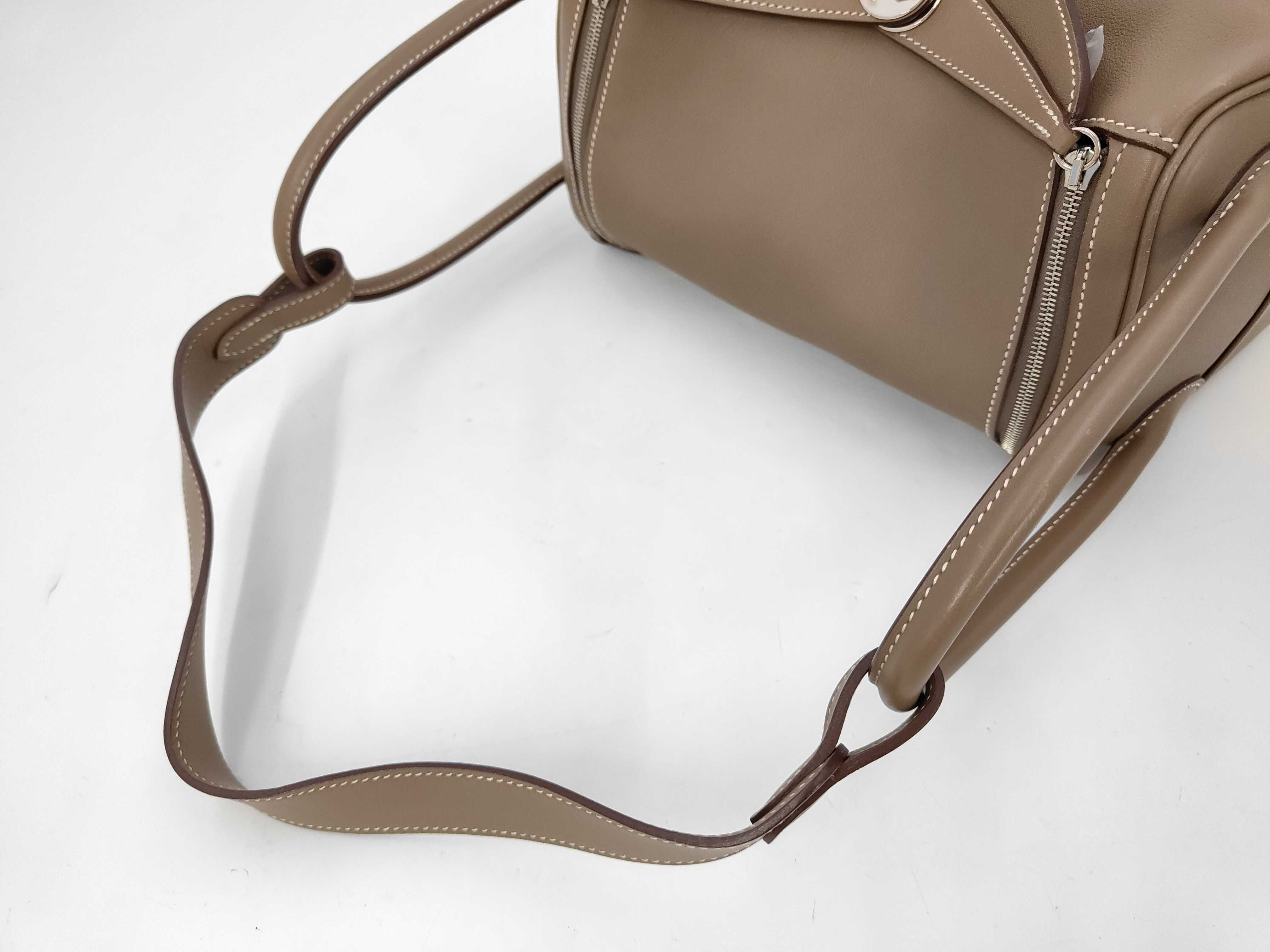 Lindy 26 Etoupe Shoulder Bag (X stamp, 2016 model) — view 5